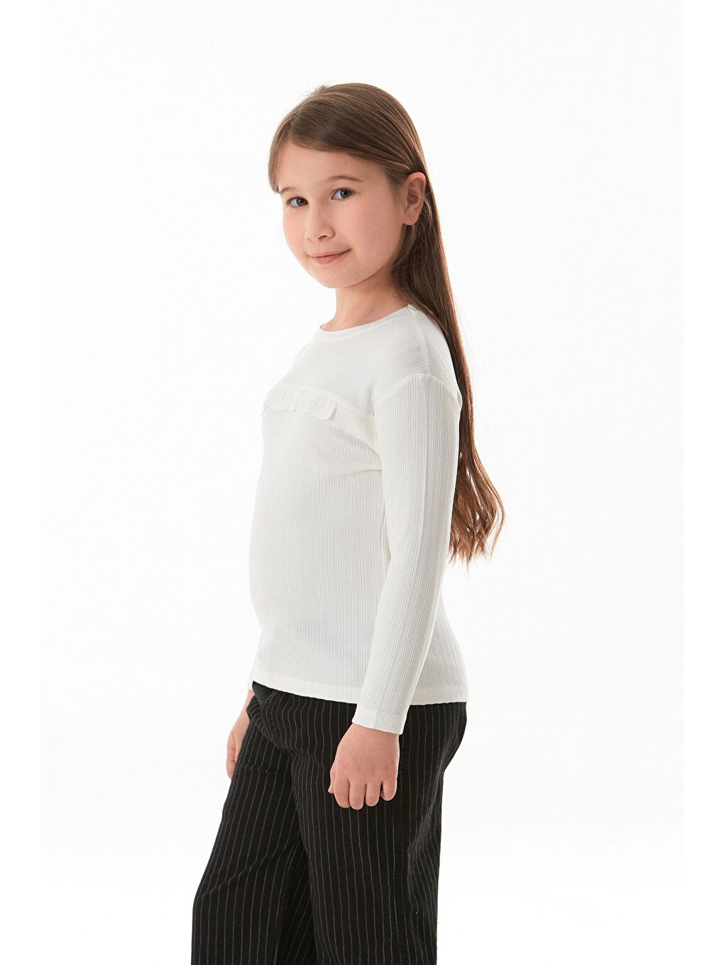 Ekru Fitilli Elastanlı Önü Fırfırlı Kız Çocuk Body-2