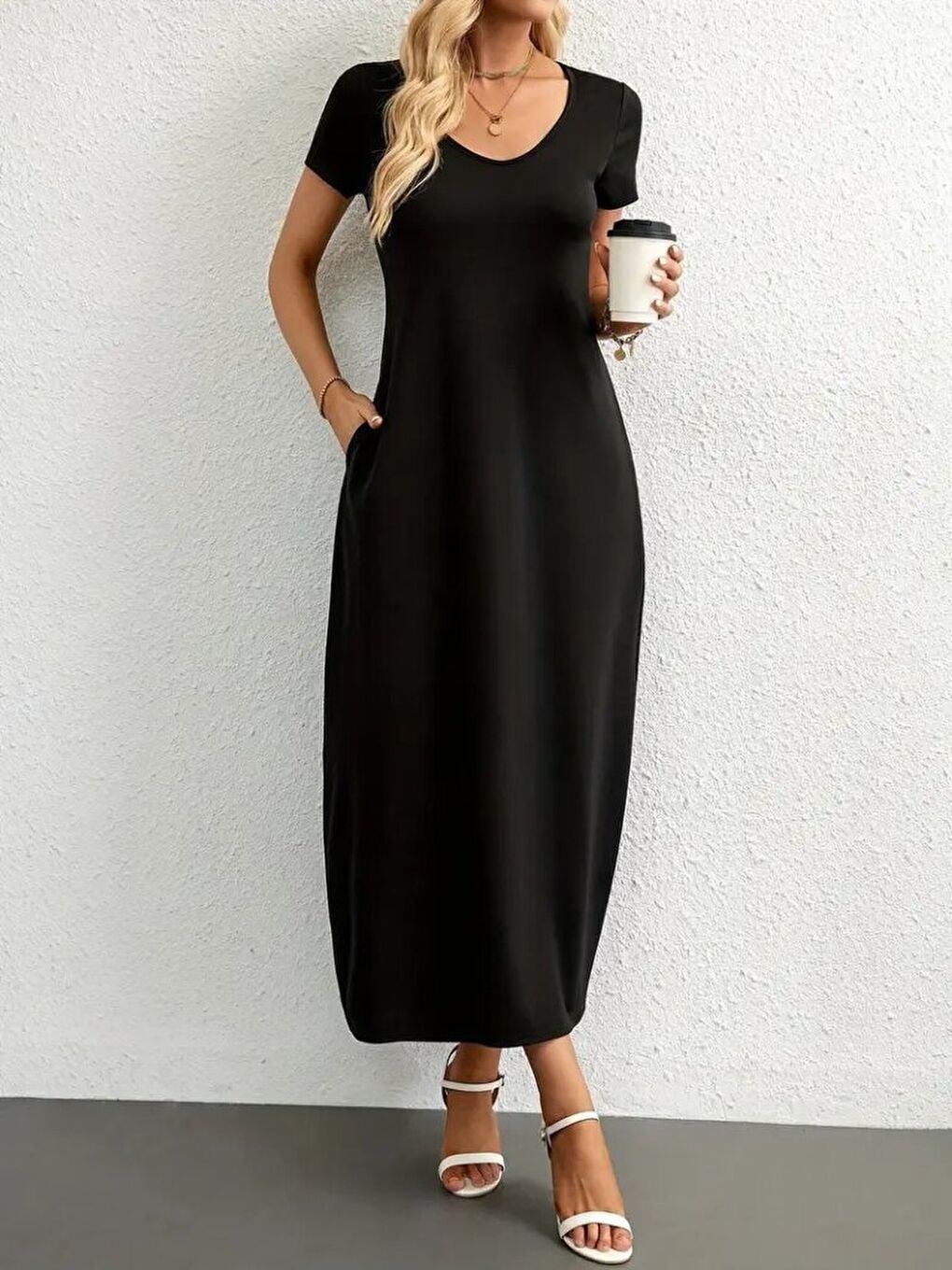 Siyah Kadın Kısa Kollu Yakası Yuvarlak Cepli Viskon Elbise-2