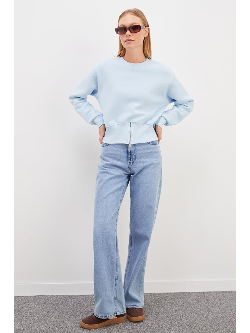Mavi 3 İplik Eteği Fermuarlı Bisiklet Yaka Crop Sweatshirt-1