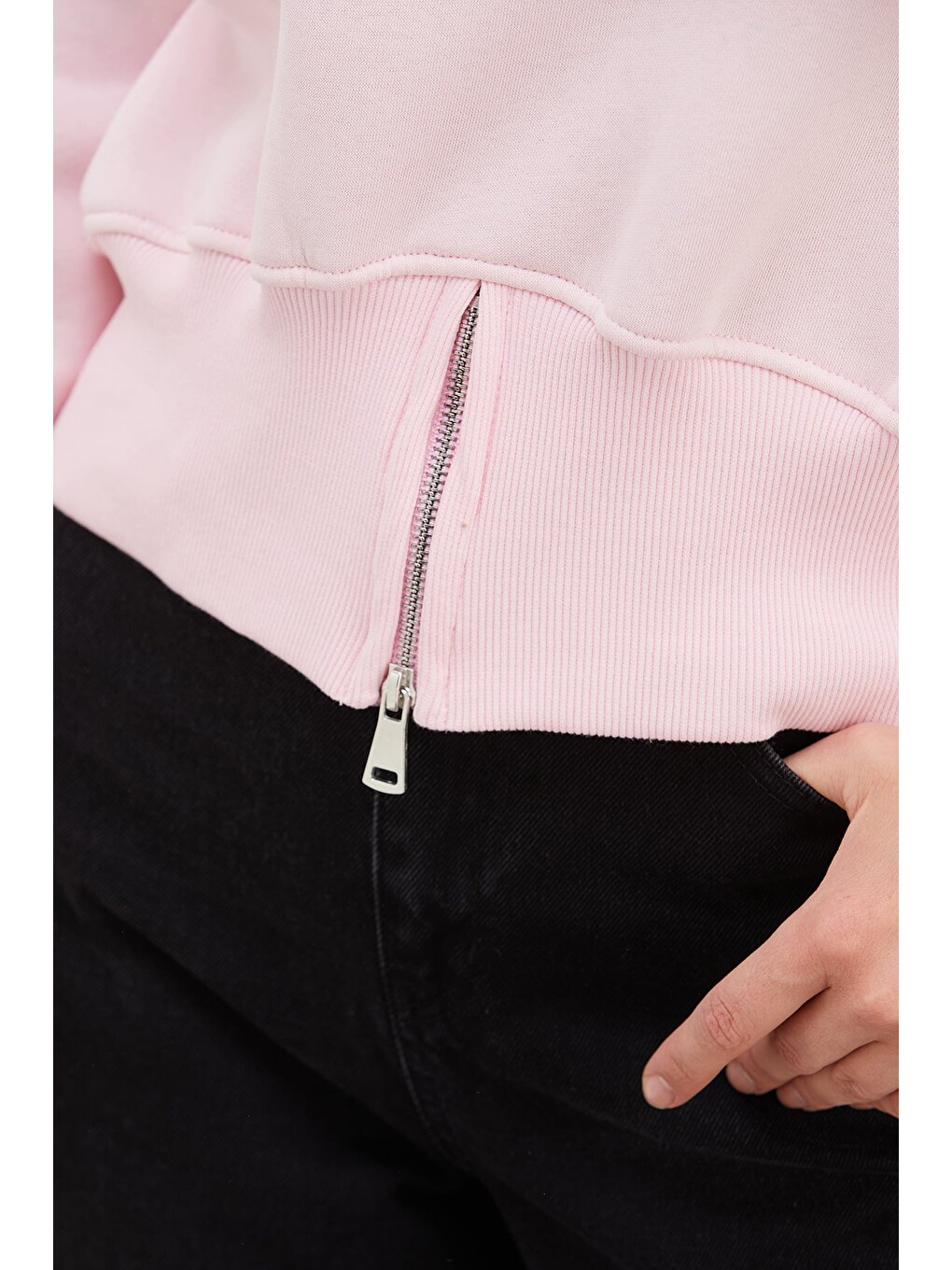 Pembe 3 İplik Eteği Fermuarlı Bisiklet Yaka Crop Sweatshirt-2