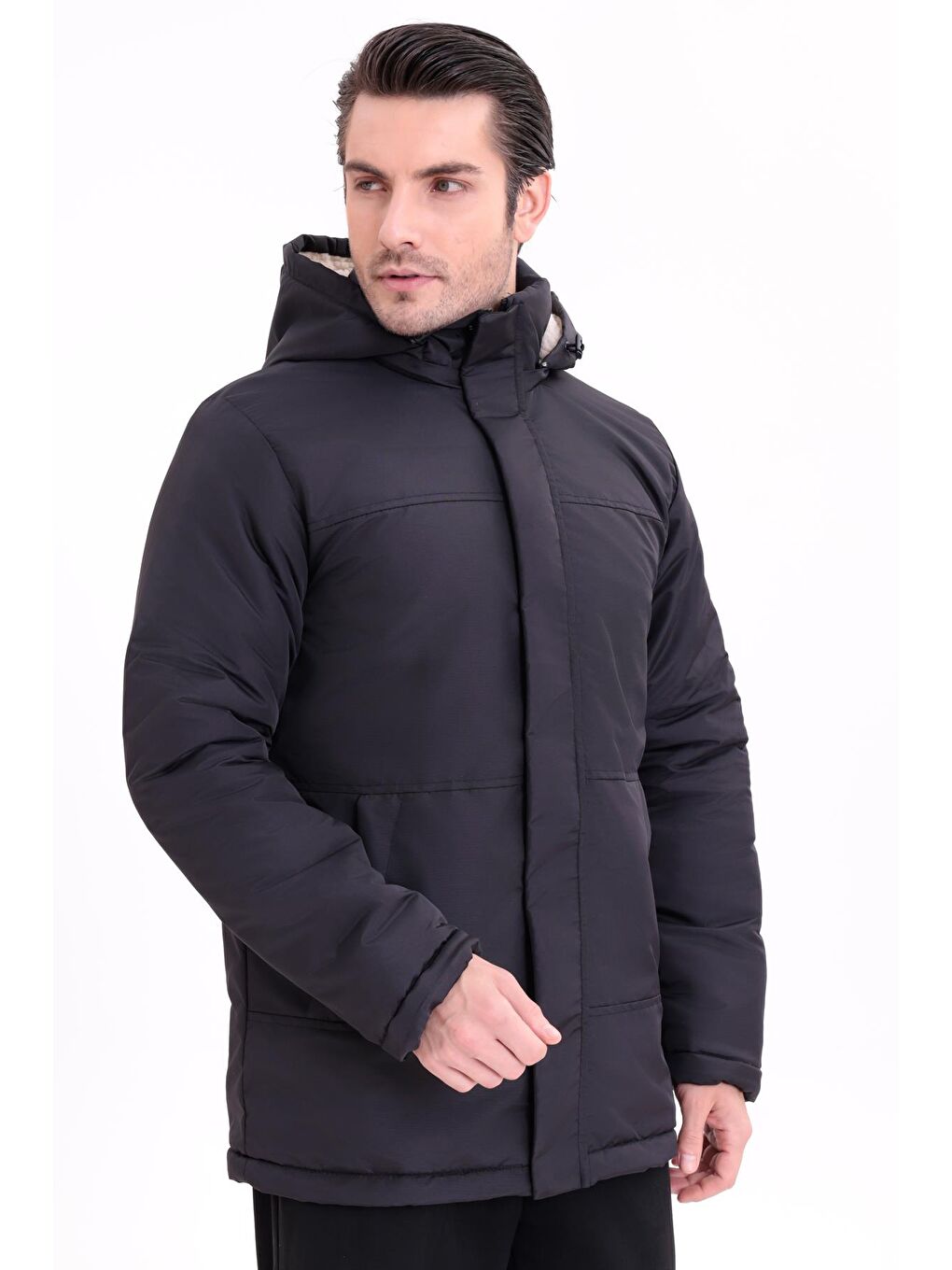 Siyah Erkek İçi Kürklü Çıkma Kapüşon Su Ve Rüzgar Geçirmez Kapüşonlu Kışlık Mont & Kaban & Parka