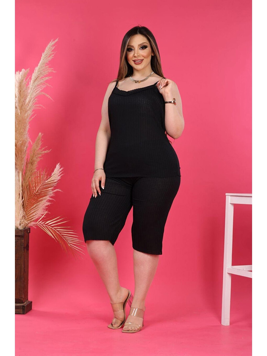 Siyah Baskılı Bisiklet Yaka Pijama Takımı-1