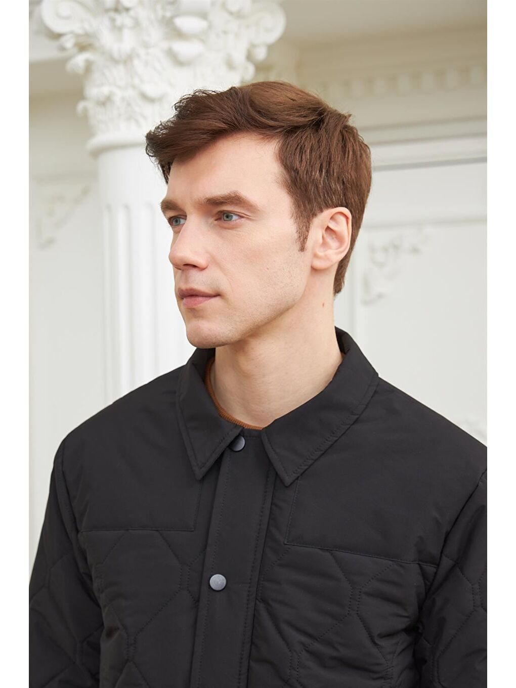 Erkek Desenli Kapitone Mont Siyah-5