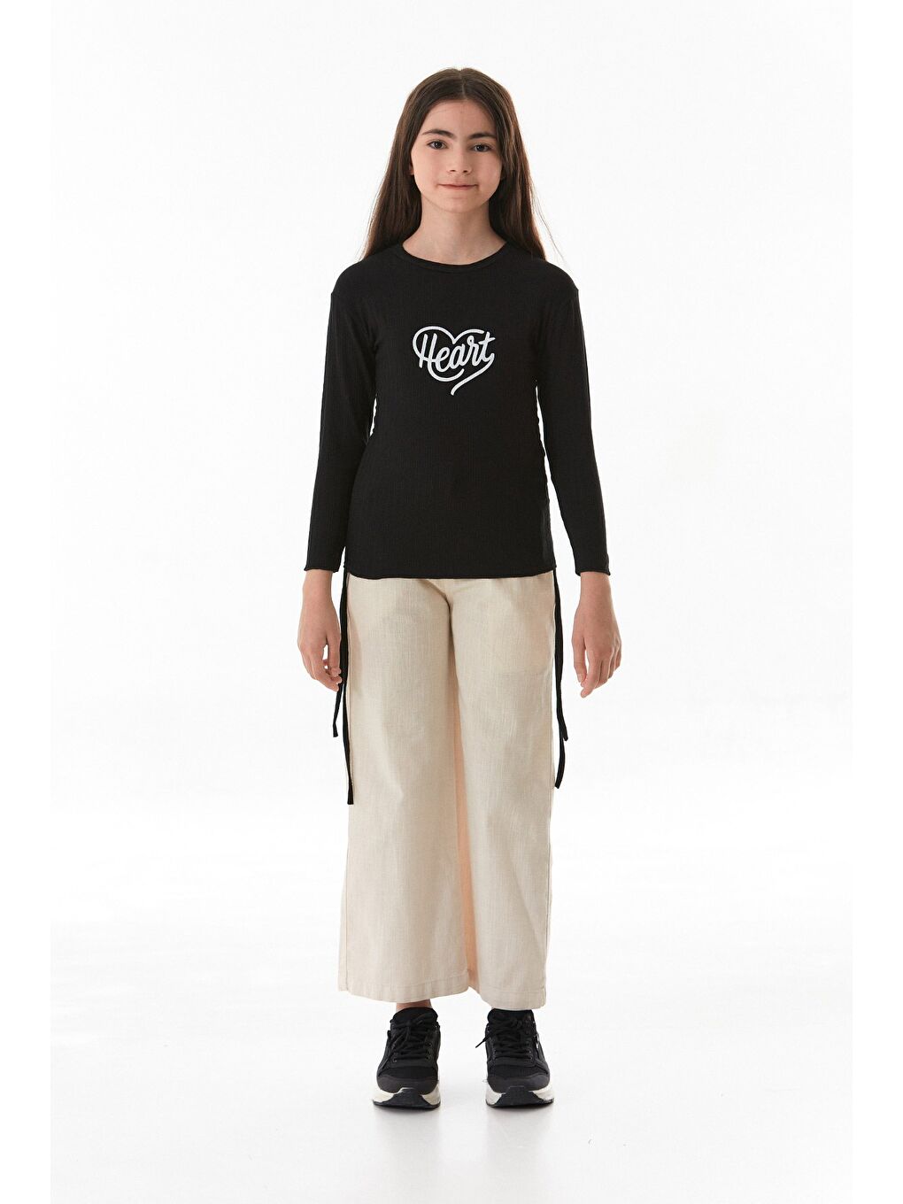 Siyah Fitilli Heart Baskılı Yanları Büzgülü Kız Çocuk Body-1