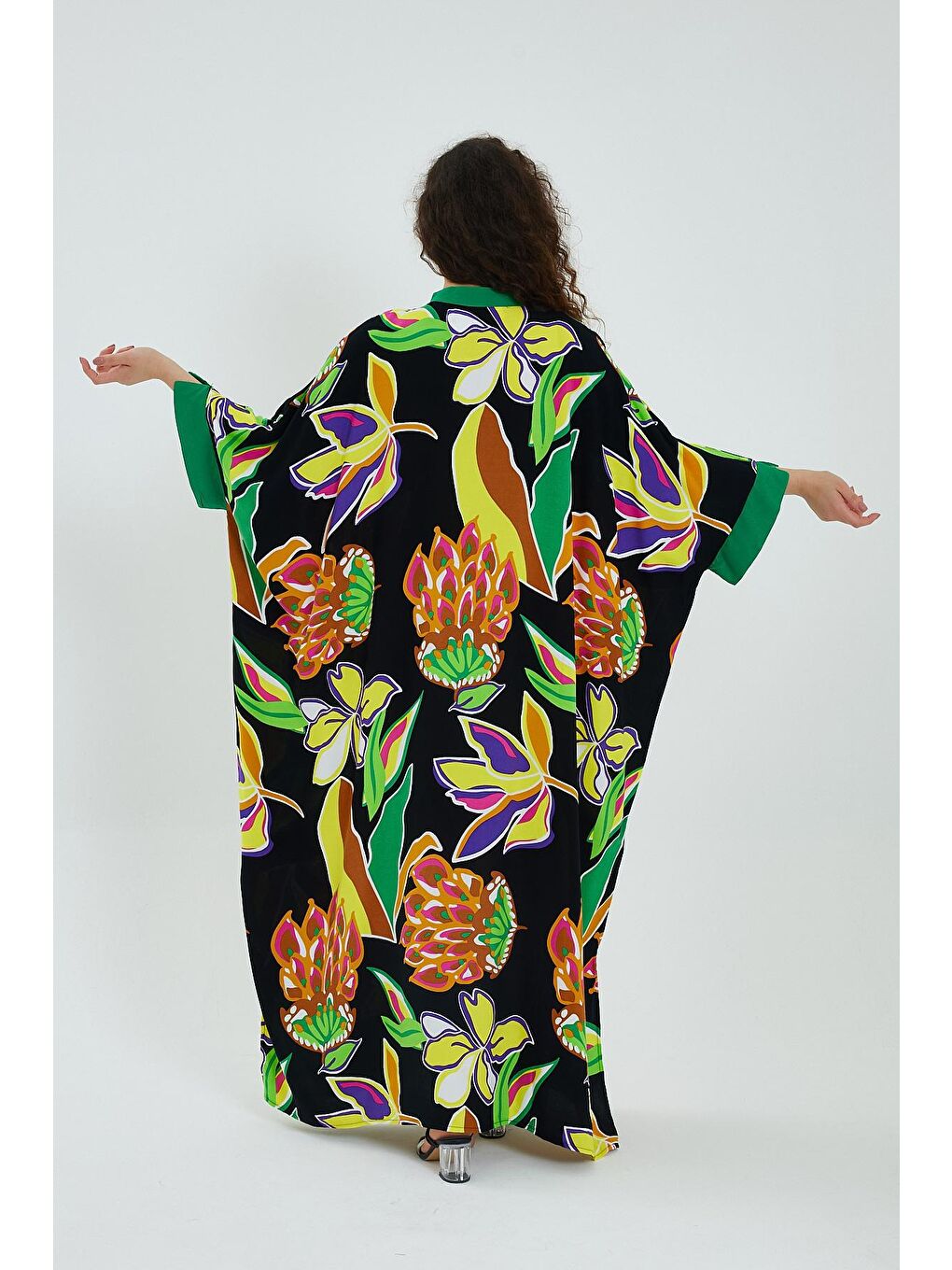 Siyah Kadın Desenli Elbise-1