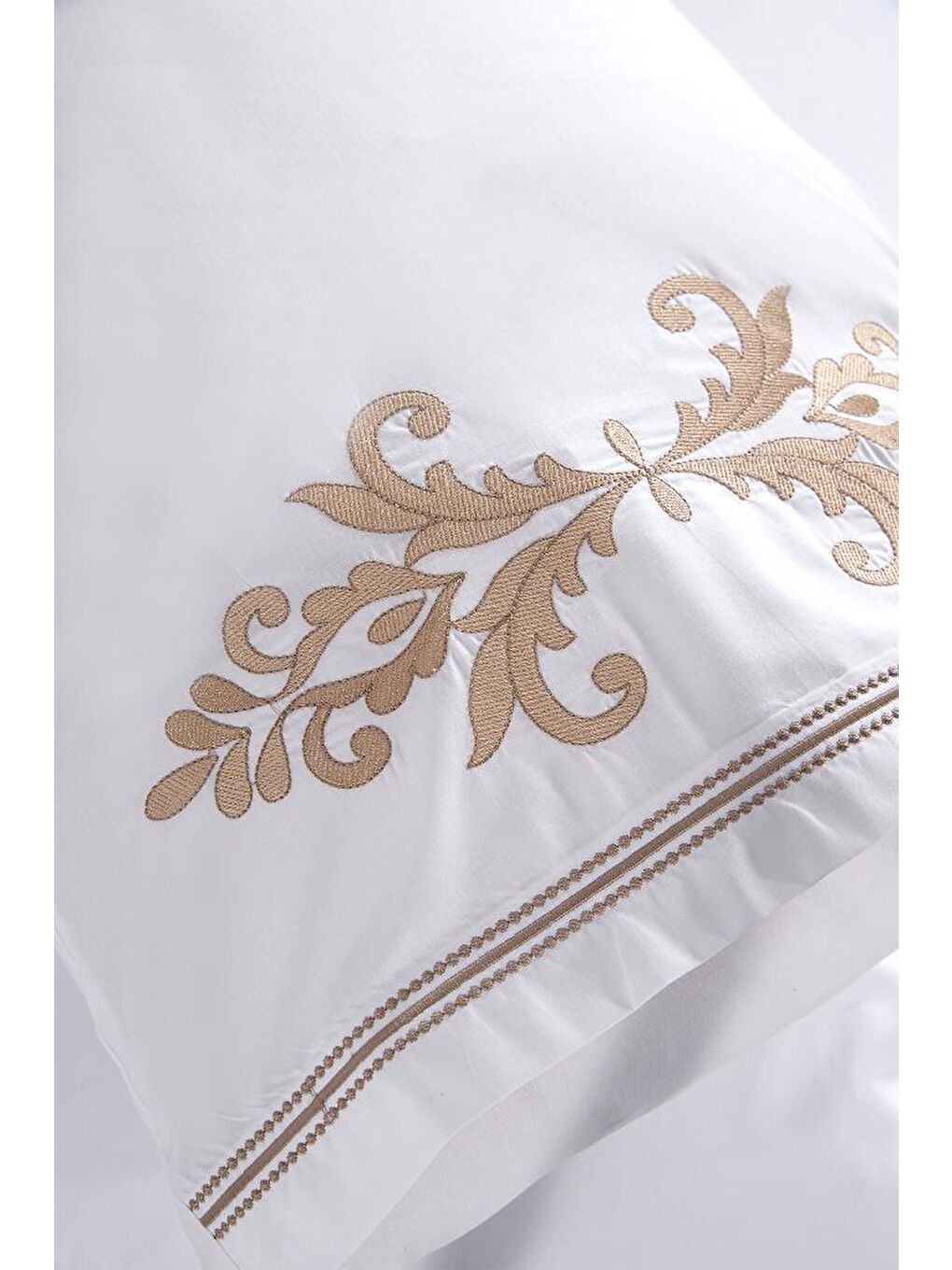 Ekru Adelina Nakışlı 6 Parça Nevresim Takımı Krem-6