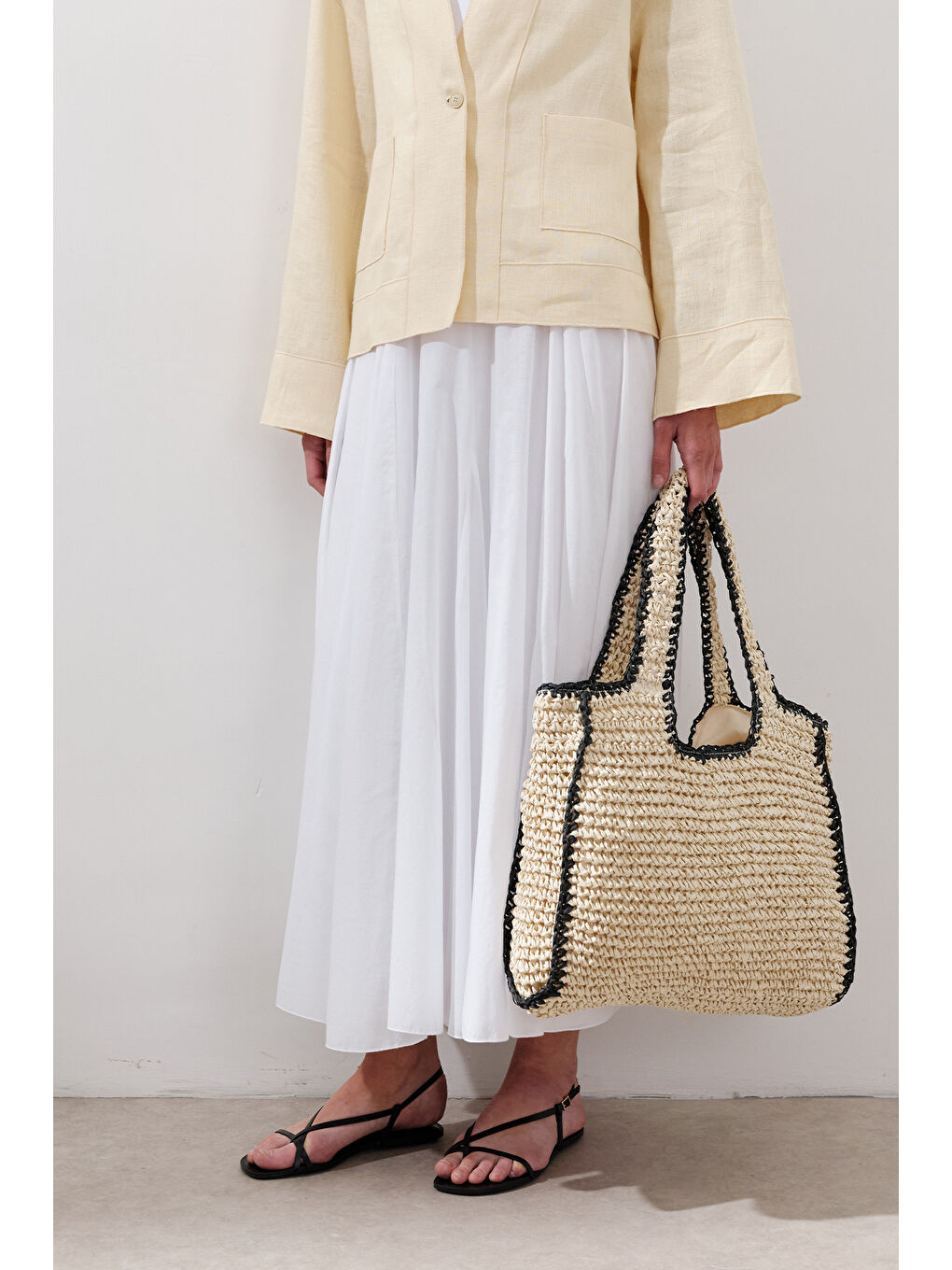 Kontrast Detaylı Hasır Çanta Bej-Siyah Çizgili-1