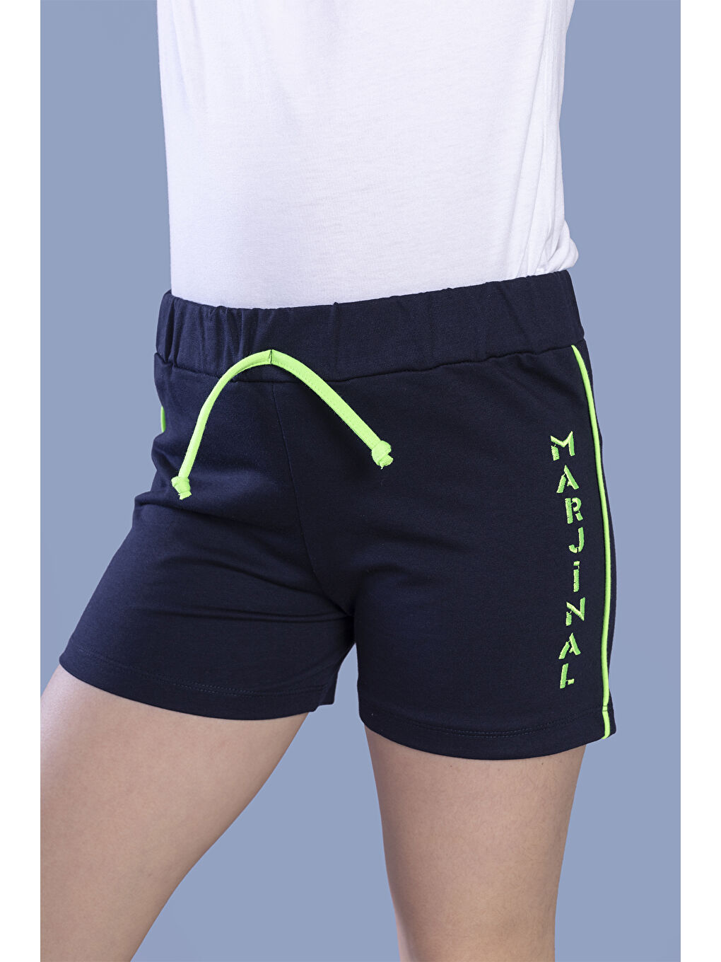 Lacivert Kız Çocuk Yazı Nakışlı Şort-2