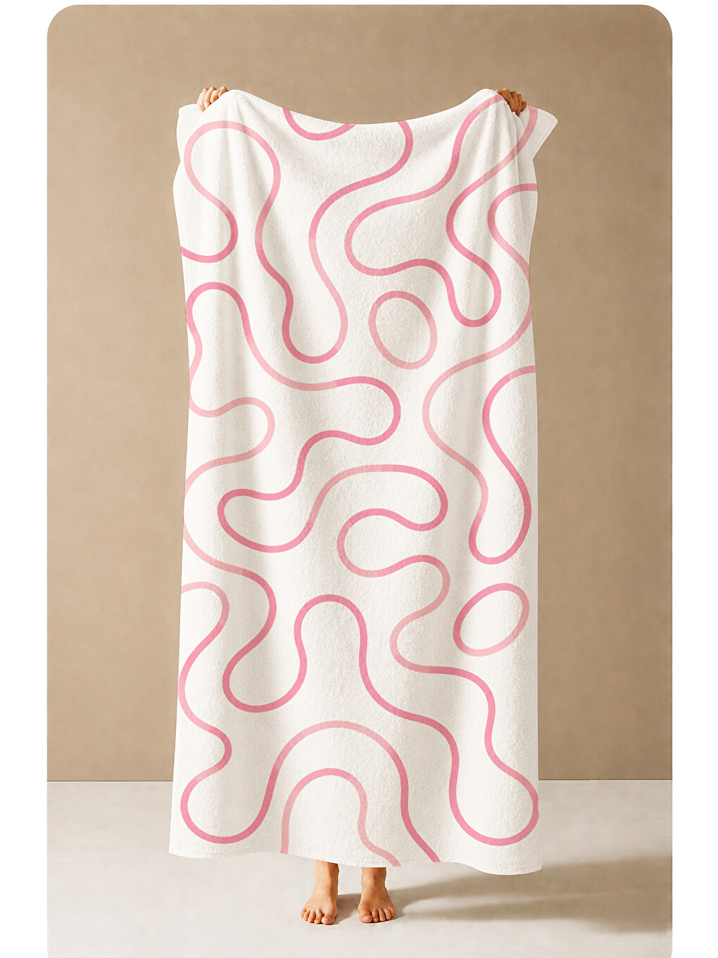 Modern Pembe Dalgalı Çizgi Desenli 70x150 Plaj Havlusu - Dijital Baskılı Solmaz Banyo Havlusu-1