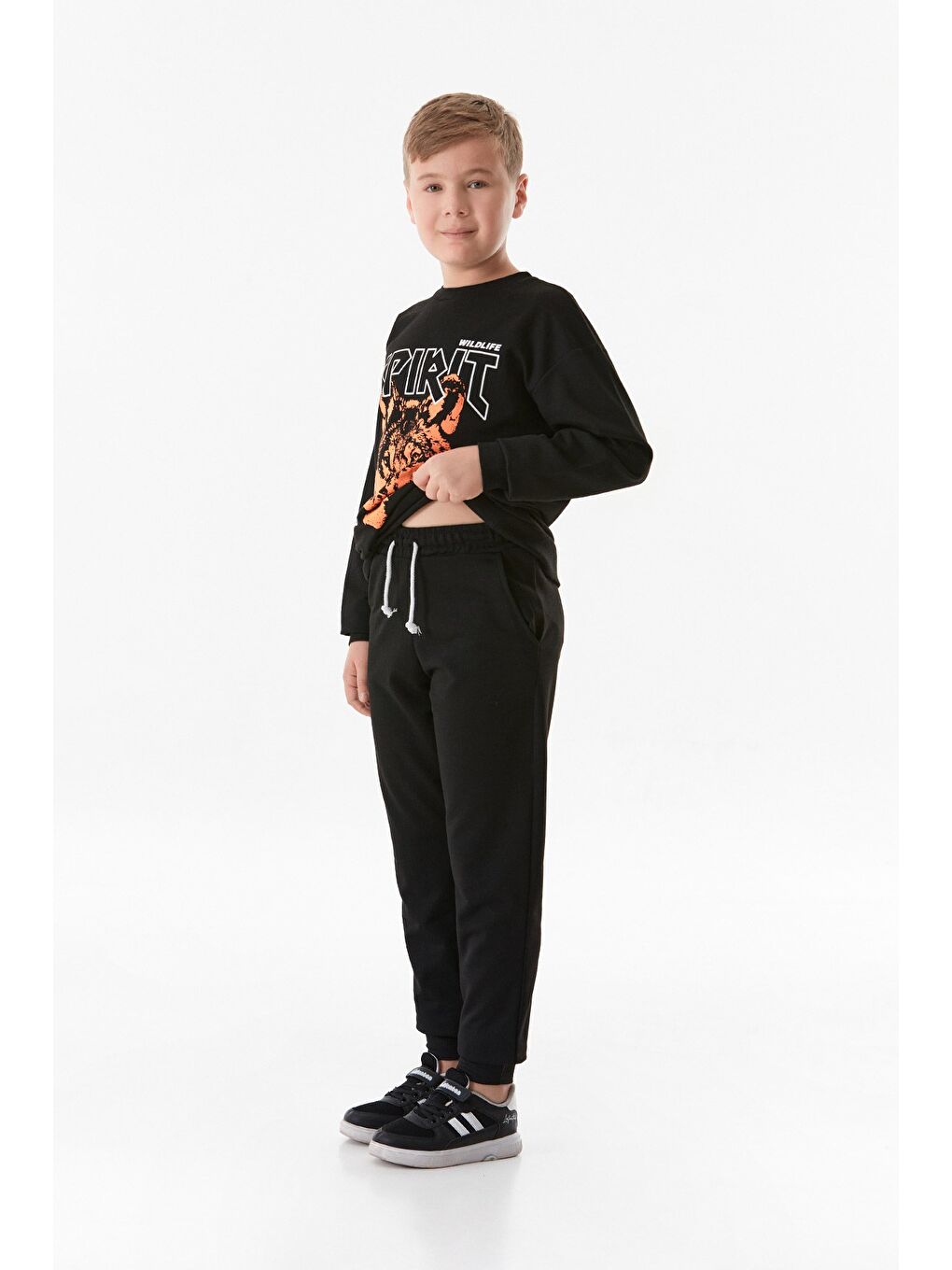 Siyah Baskılı Bisiklet Yaka Jogger Erkek Çocuk Eşofman Takımı-3