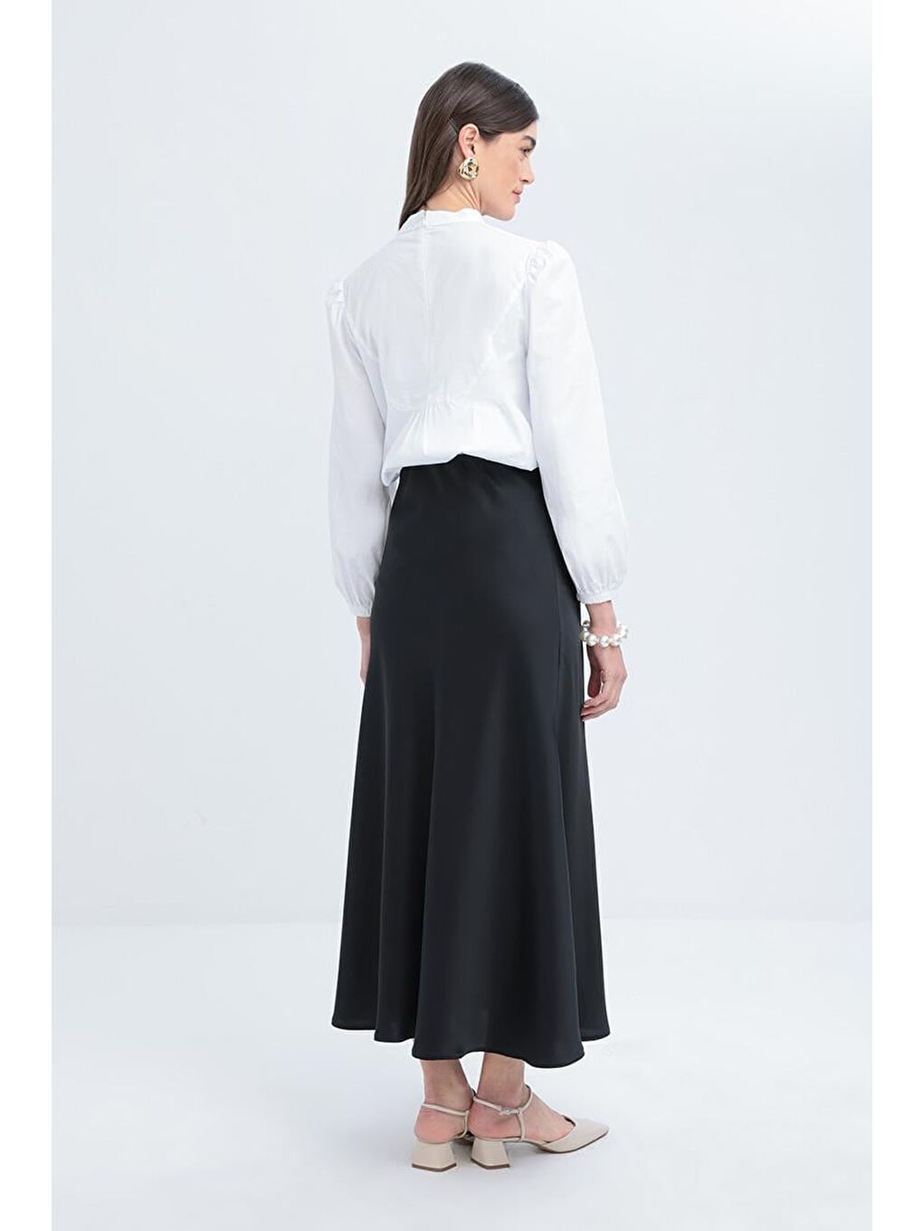 Siyah-Beli Lastikli Saten Etek-2