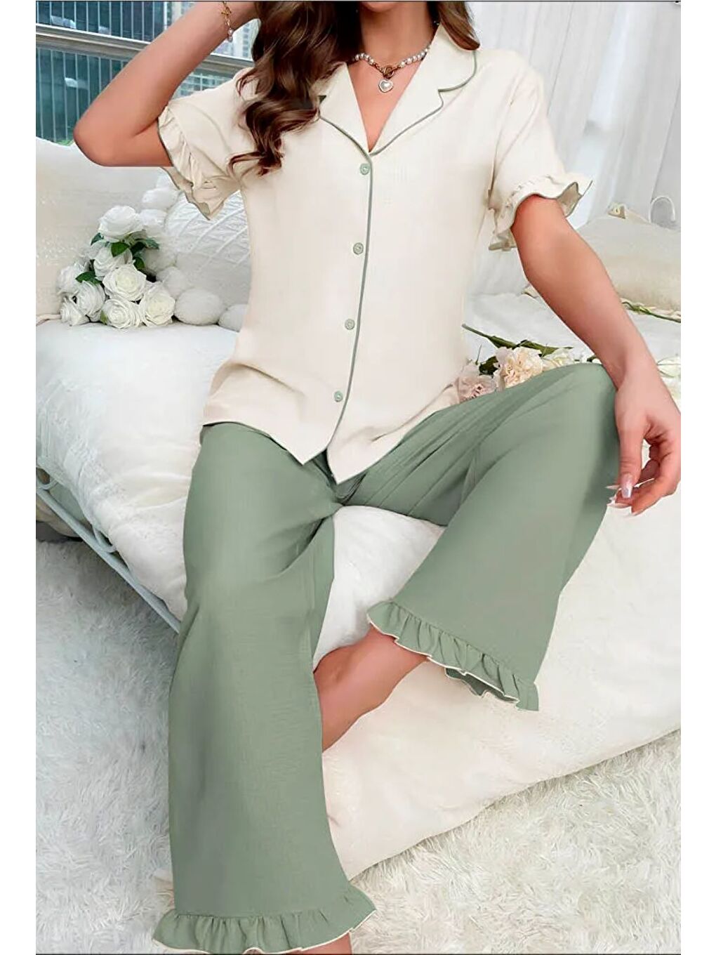 Bej Bürümcük Arabiyeli Düğmeli Pijama Takım 7036-1-1