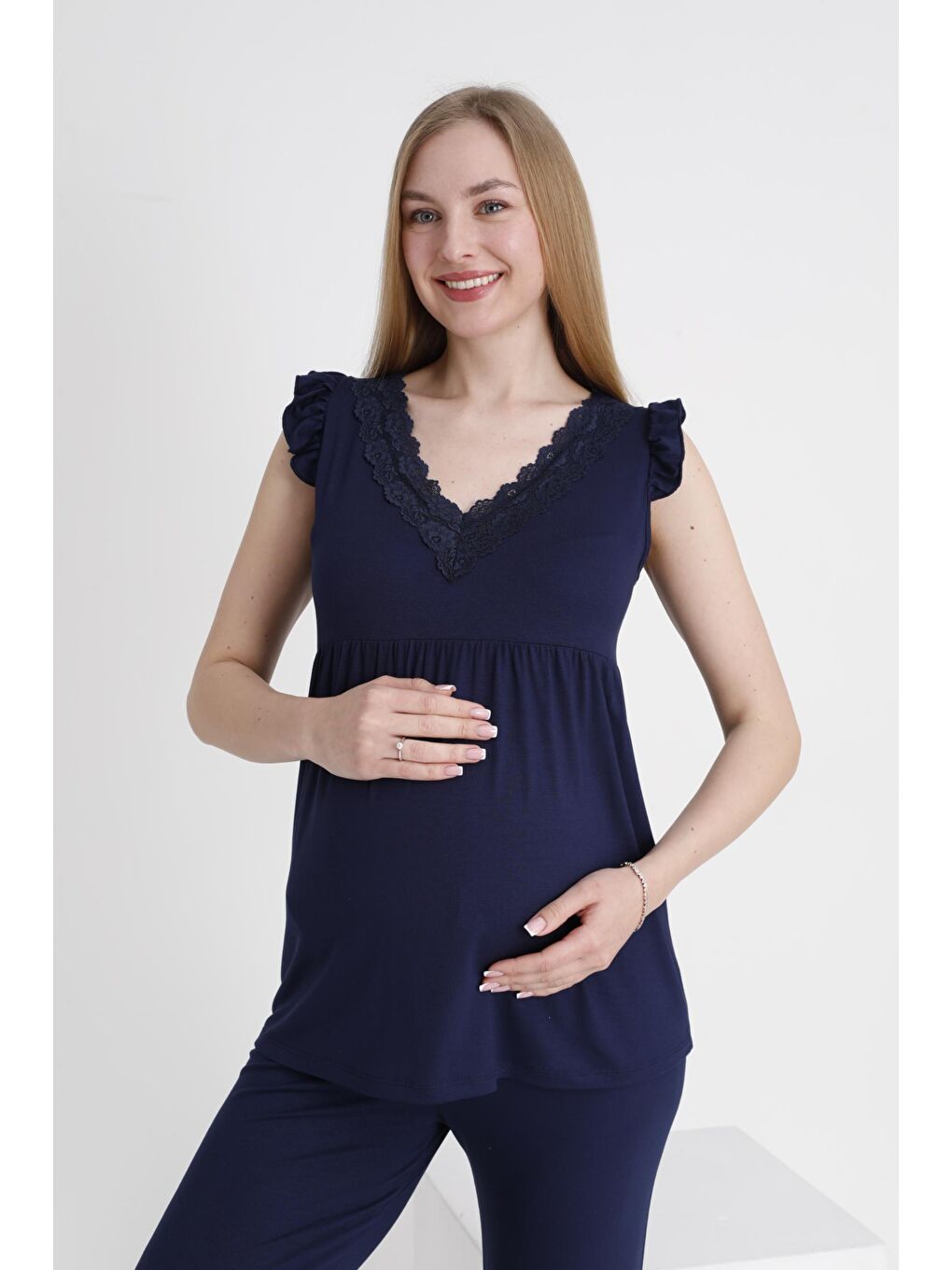 Lacivert Dantel Detaylı V Yaka Kolsuz Hamile ve Lohusa Pijama Takımı-5
