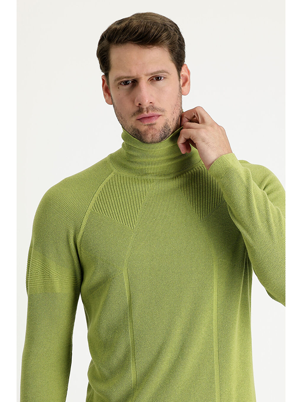 Yeşil Balıkçı Yaka Slim Fit Dar Kesim Desenli Pamuklu Triko Kazak