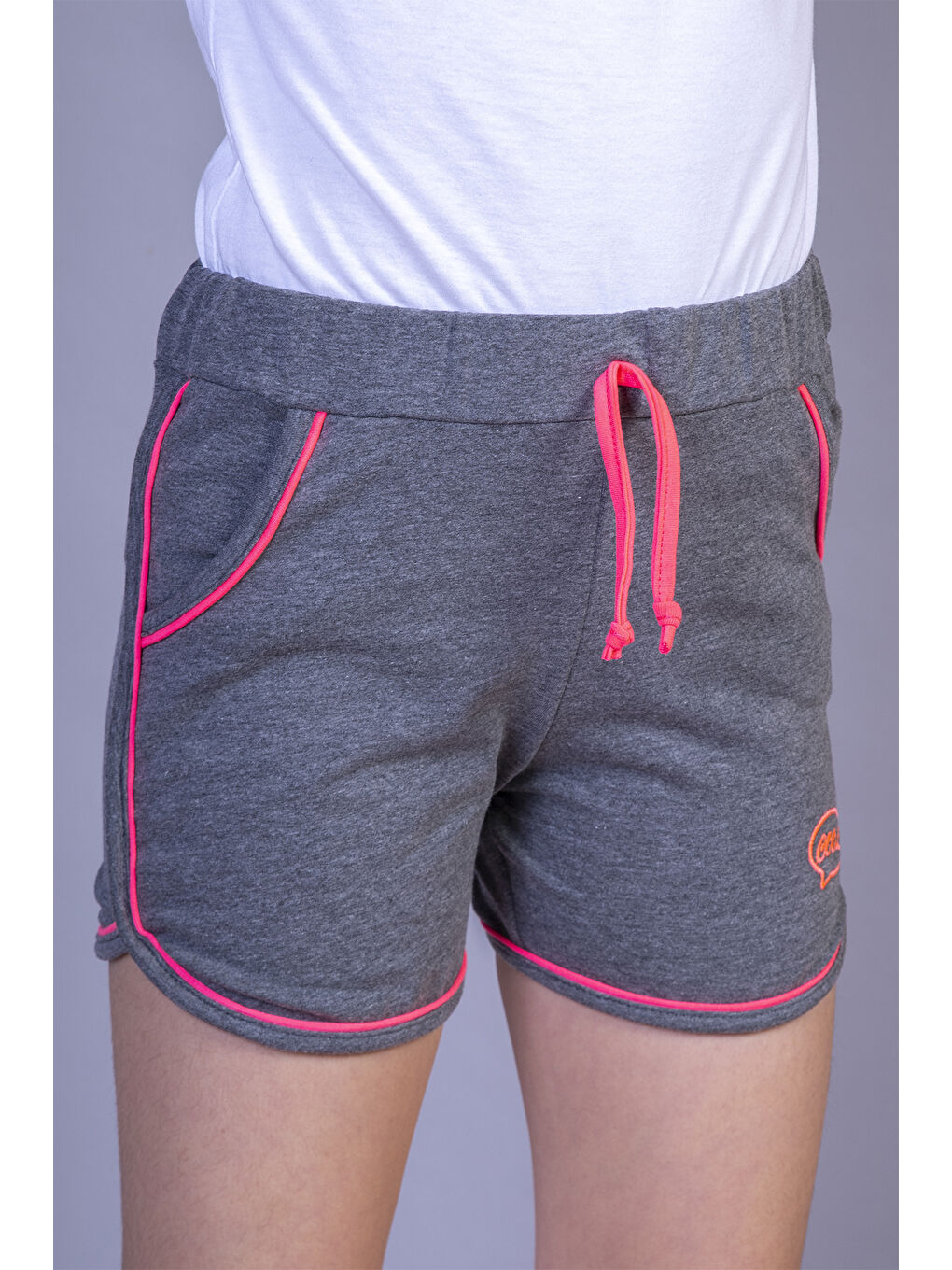 Antrasit Kız Çocuk Cool Nakışlı İki Yanı Cepli Şort-2