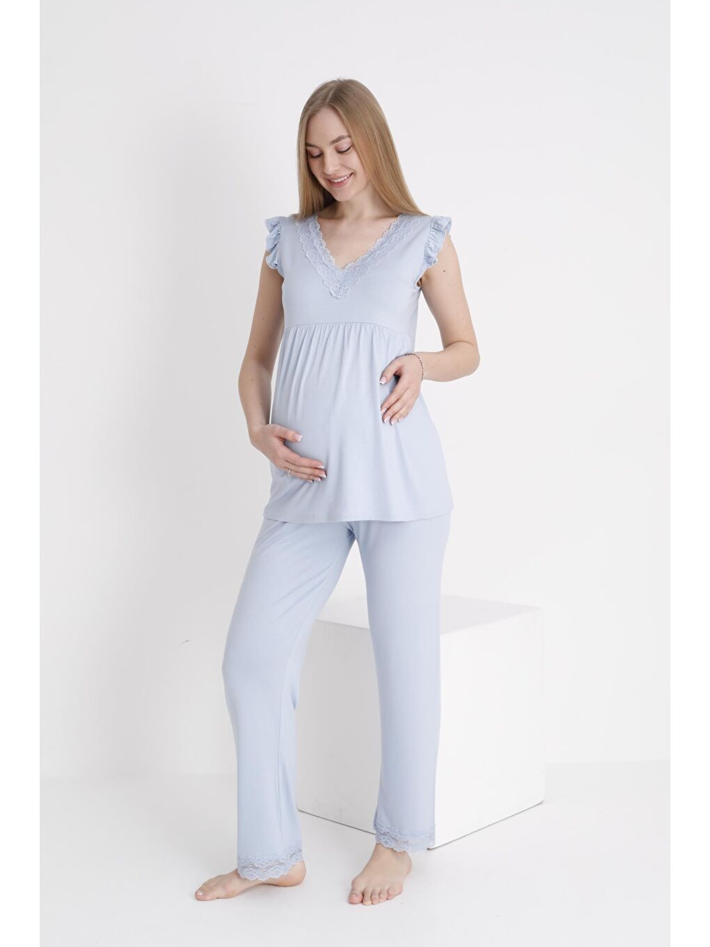 Bebek Mavisi Dantel Detaylı V Yaka Kolsuz Hamile ve Lohusa Pijama Takımı-1
