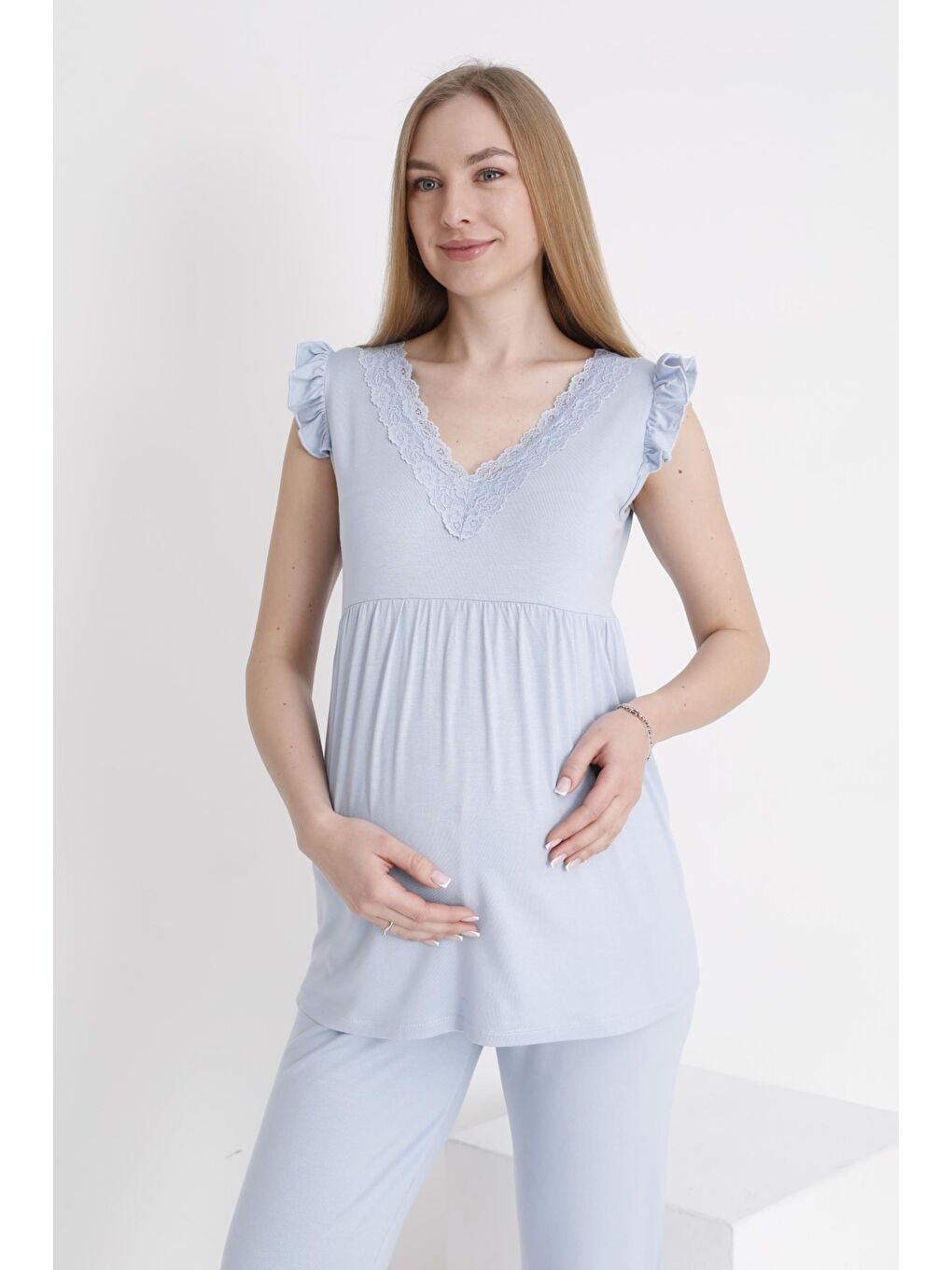 Bebek Mavisi Dantel Detaylı V Yaka Kolsuz Hamile ve Lohusa Pijama Takımı-5