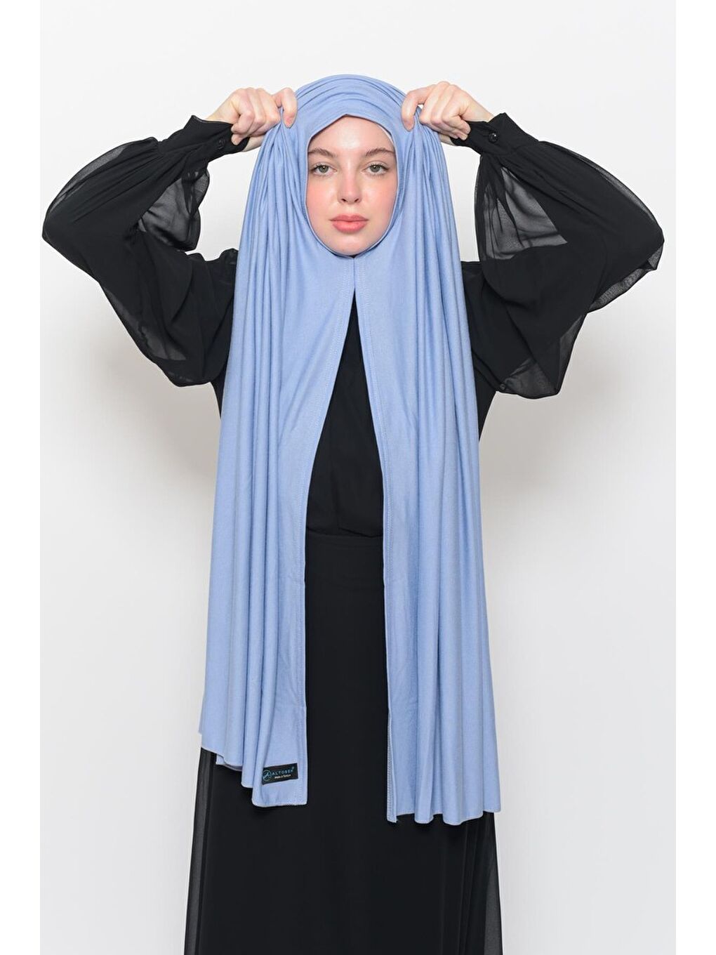 Mavi Hazır Pratik Geçmeli Lüks Organik Düz Penye Şal Eşit Hizalı