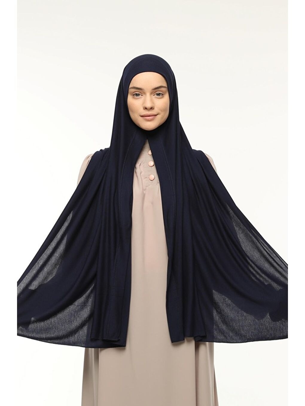 Lacivert Hazır Pratik Geçmeli Lüks Organik Düz Penye Şal Eşit Hizalı-2