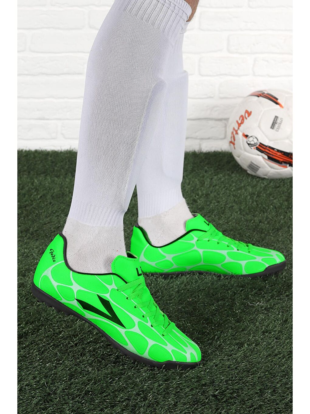Yeşil Gediz PRM Halı Saha Erkek Futbol Ayakkabı