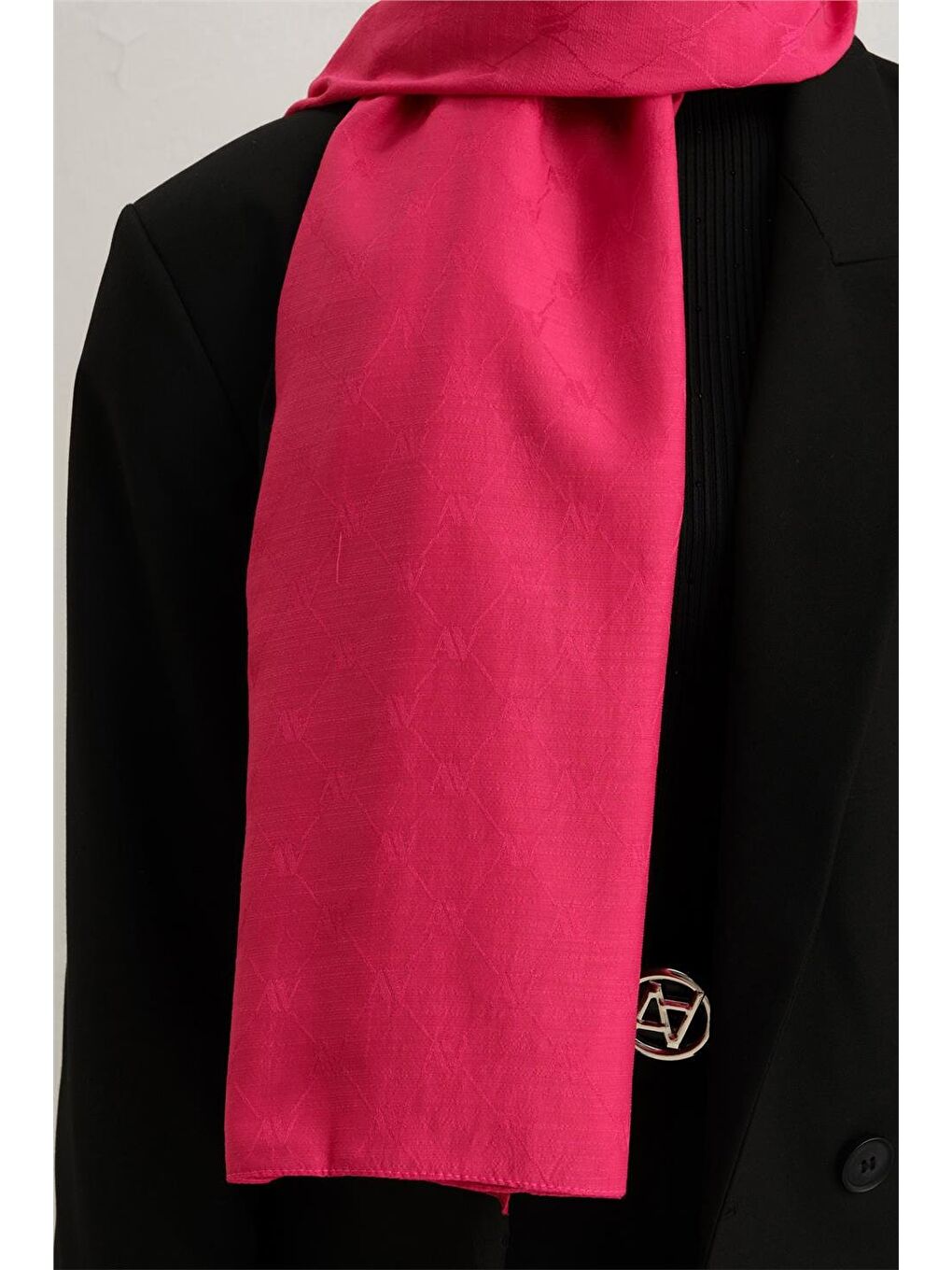 Pembe Trend Monogram Şal 1 23003 52-1