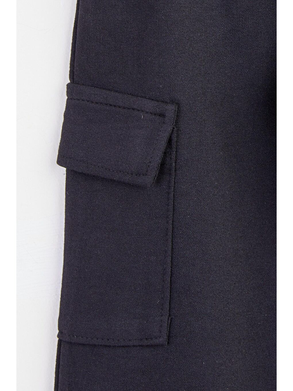 Erkek Çocuk Siyah Paça Manşetli Kargo Cepli Eşofman Altı - 24805-1