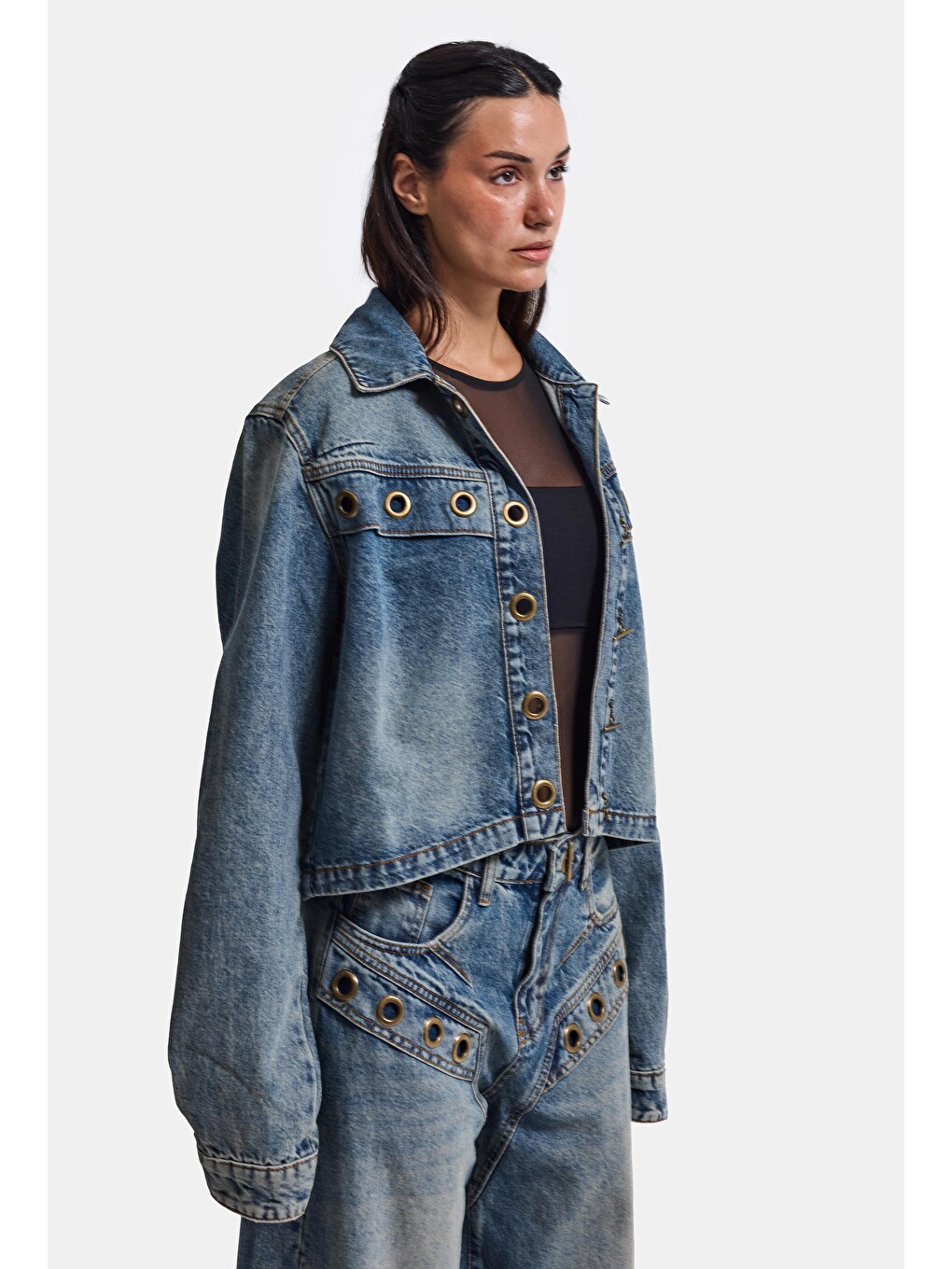 Mavi Kadın Jean Rengi 4w6-8 Kemer Boy Kuş Gözü Detaylı Özel Tasarım Denim Ceket-4