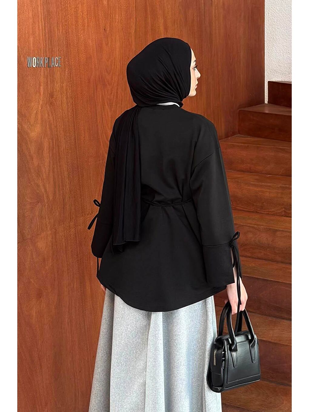 Yırtmaç Detaylı Sweat Siyah-3