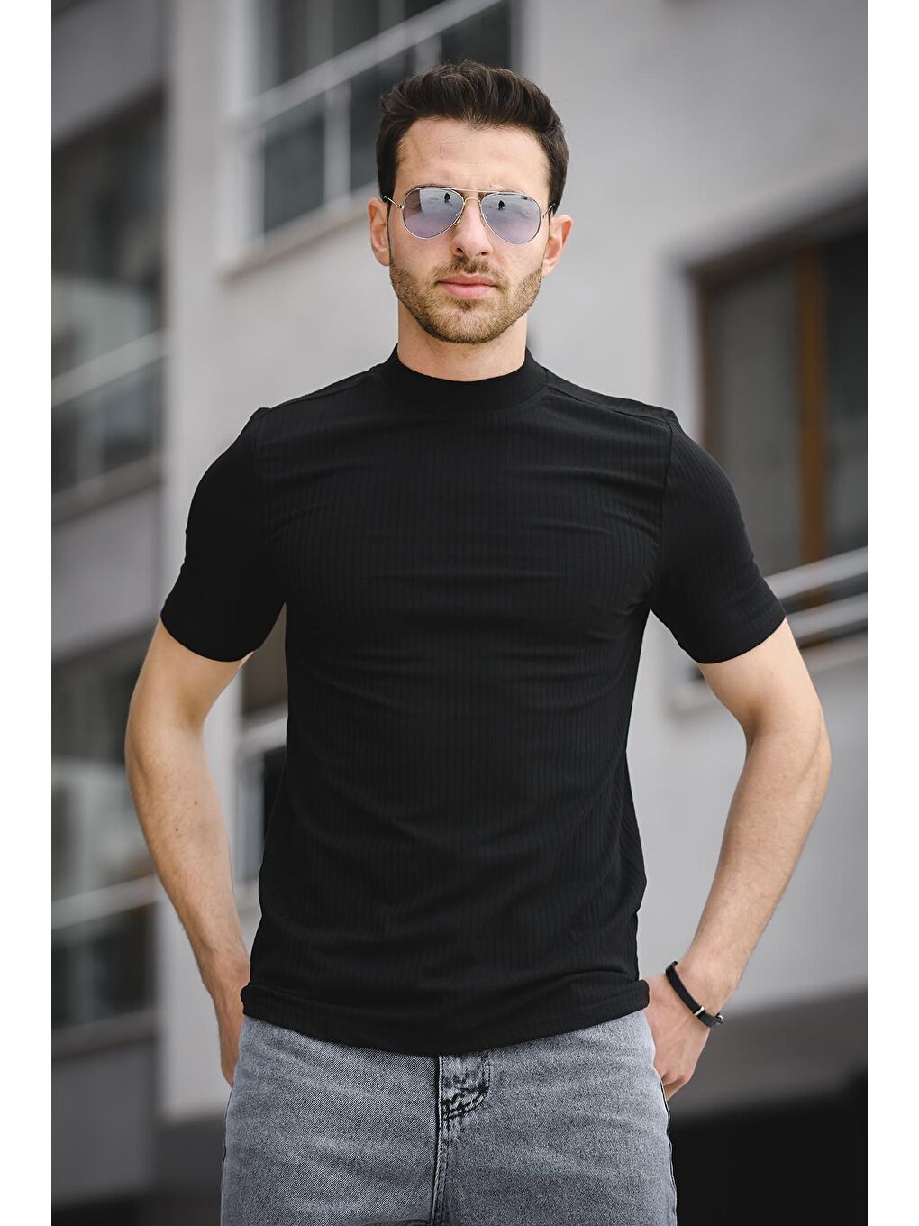 Siyah Ernest Slim Fit Elastanlı Body Yarım Balıkçı Boğazlı Erkek Tshirt-2