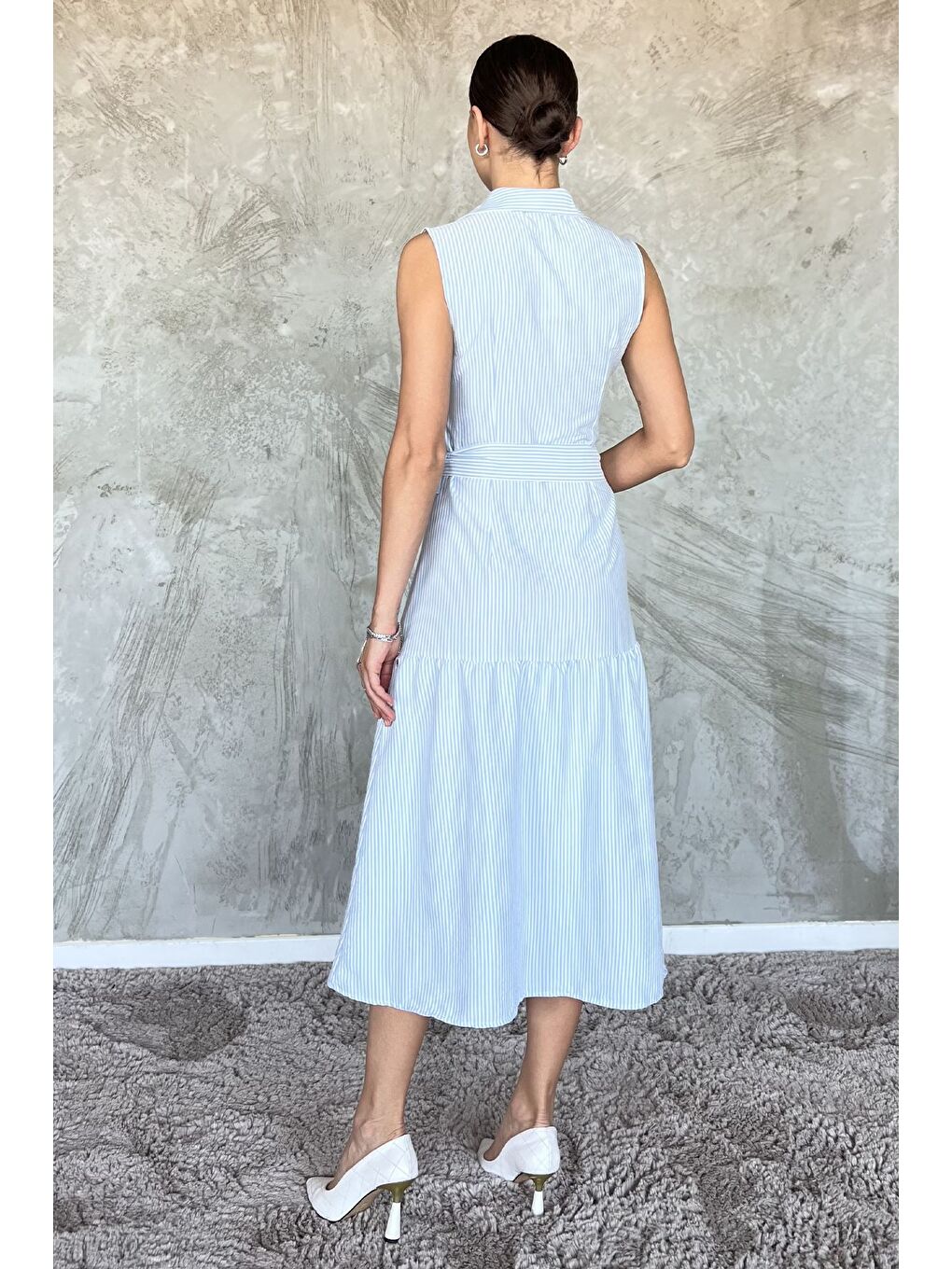 Mavi Çizgi Desenli Kemerli Sıfır Kol Kadın Elbise-2