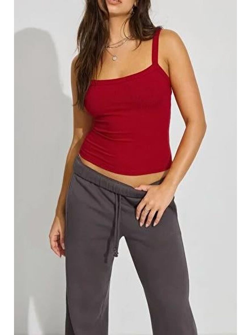 Kırmızı Fitilli Görünümlü Askılı Basic Atlet Mg2236-1