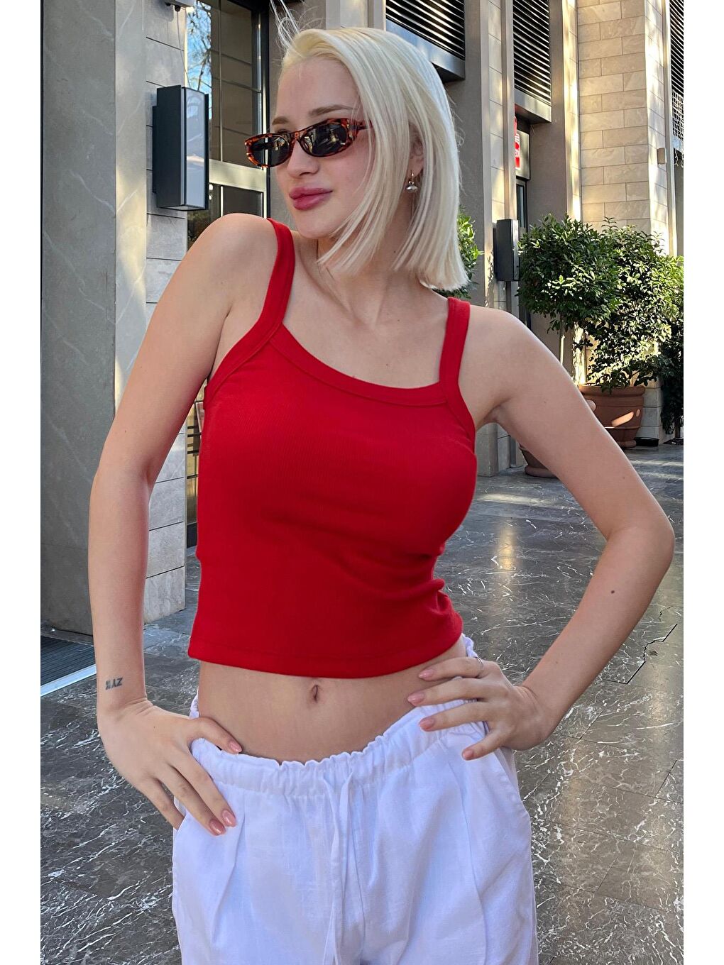 Kırmızı Fitilli Görünümlü Askılı Basic Atlet Mg2236-5