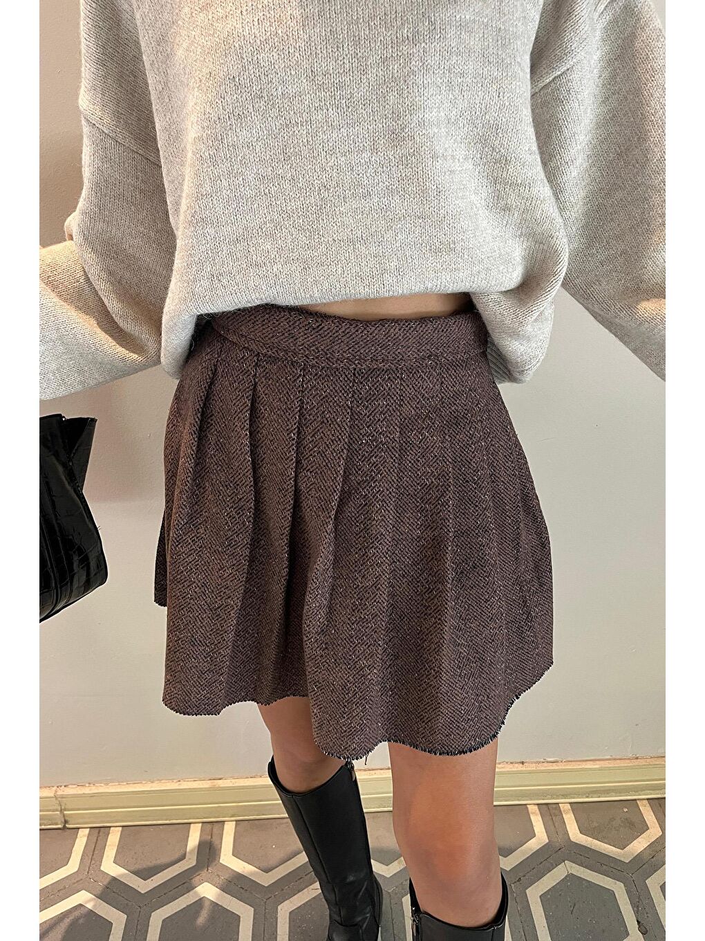 Kahverengi Ekose Desen Kadın Pileli Etek Mg2248-1