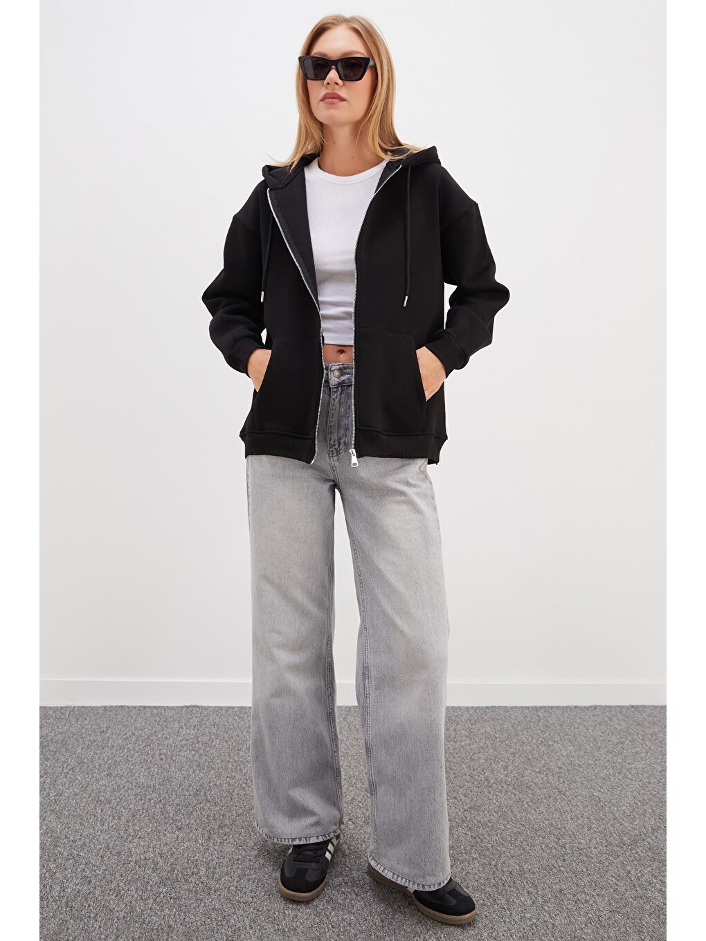 Siyah 3 İplik Basic Fermuarlı Kapüşonlu Oversize Sweatshirt-3