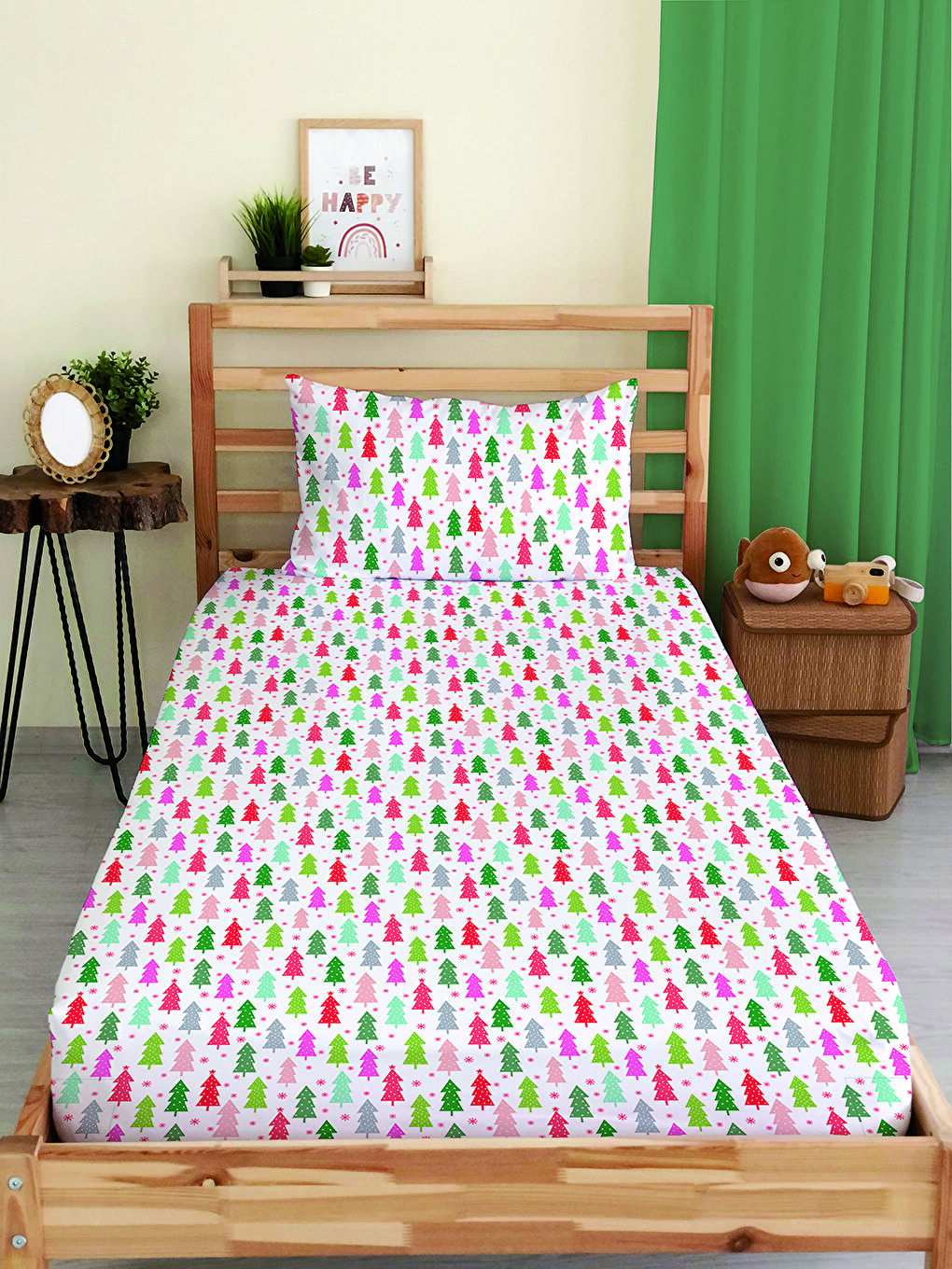 Karışık Yılbaşı Desenli Tek Kişilik Baskılı Lastikli Çarşaf Takımı– 100x200cm