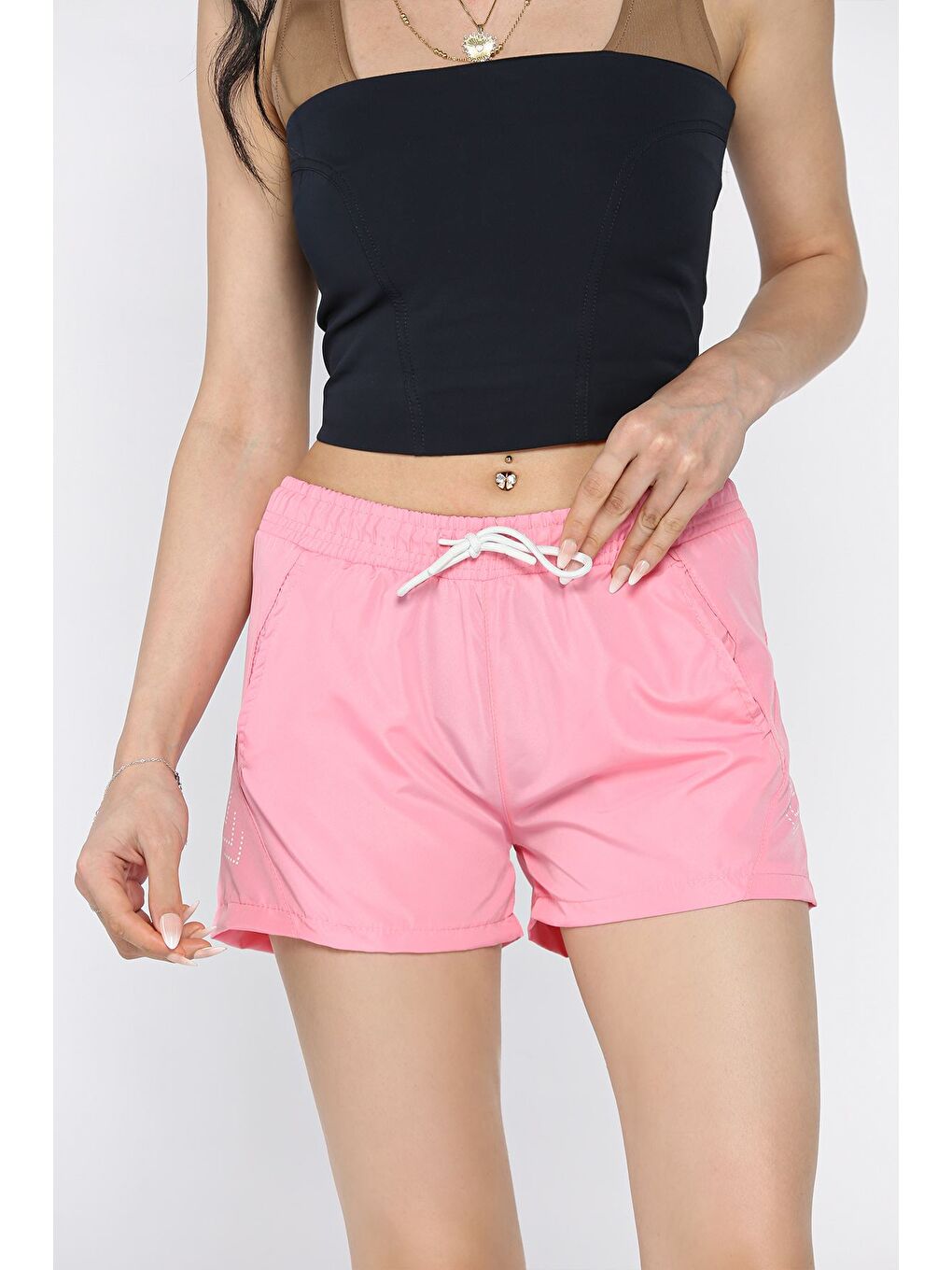 Pembe Kadın Baskılı Cepli Deniz Şortu-1