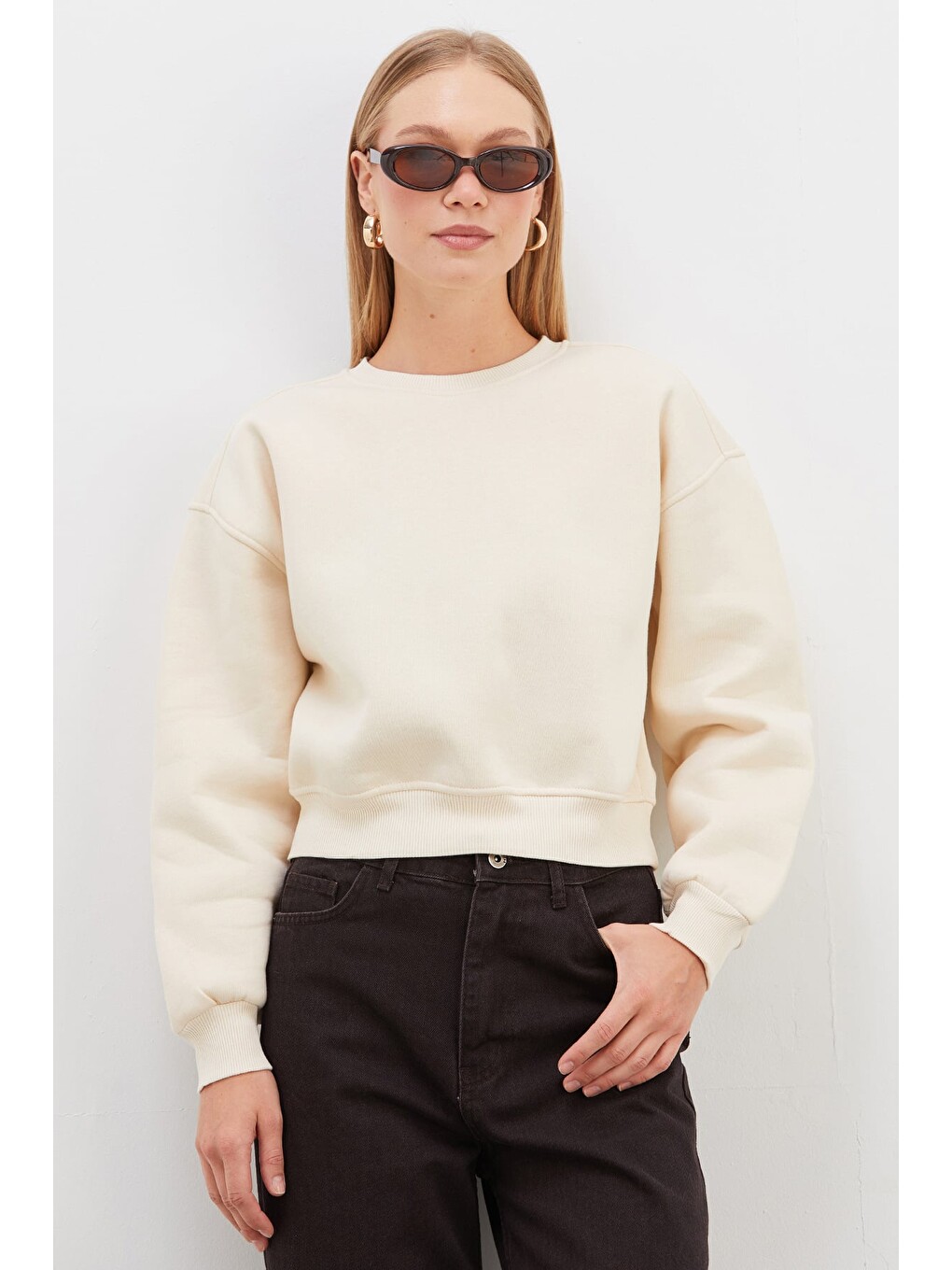 Bej 3 İplik Basic Ribanalı Crop Sweatshirt