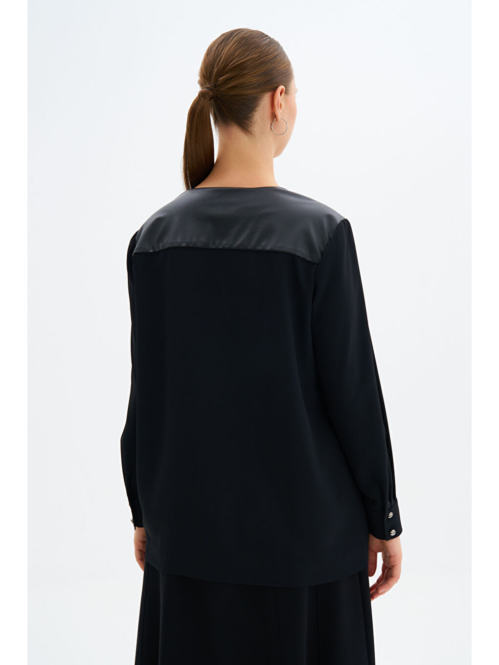 Siyah Garnili Bluz-5