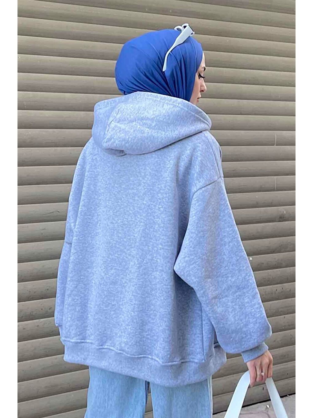 Kapüşonlu Oversize Yan Cepli Sweat Gri-3
