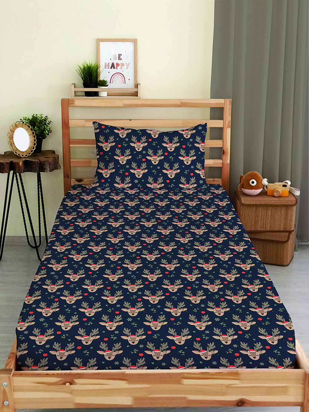 Karışık Yılbaşı Desenli Tek Kişilik Baskılı Lastikli Çarşaf Takımı– 100x200cm