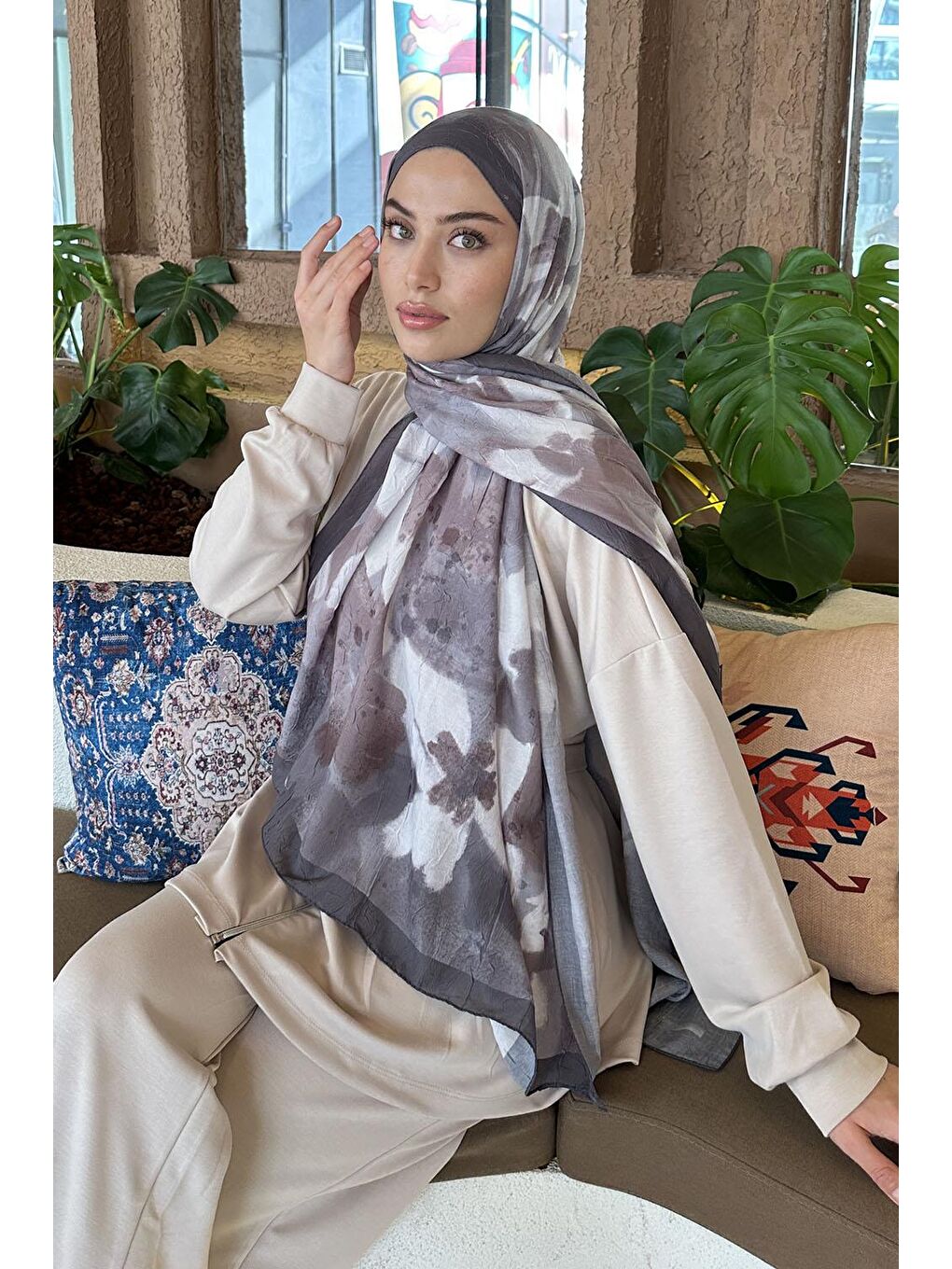 Kahverengi Flora Garden Desen Bambu Şal Toprak-1