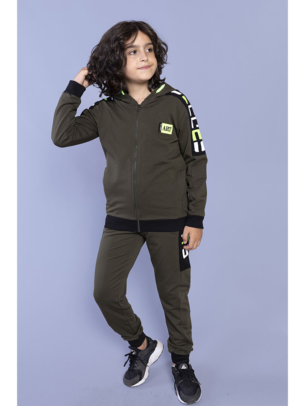 Haki Erkek Çocuk Kapüşonlu Garni Detaylı Eşofman Takımı