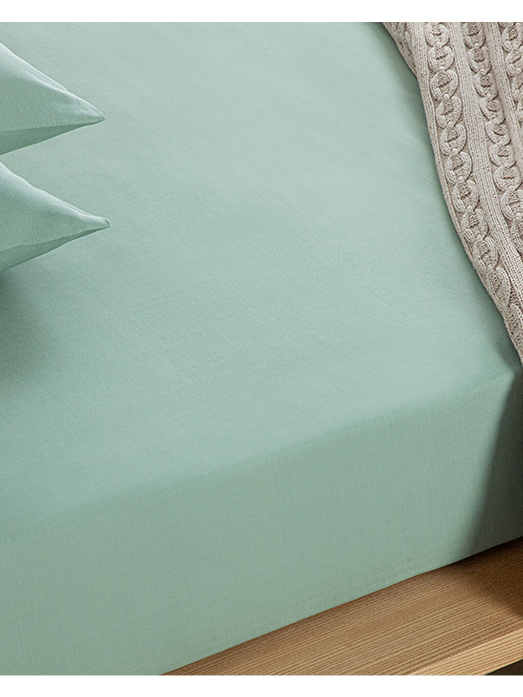 Yeşil Novella Premium Soft Pamuk Çift Kişilik Lastikli Çarşaf Takımı Seledon-1