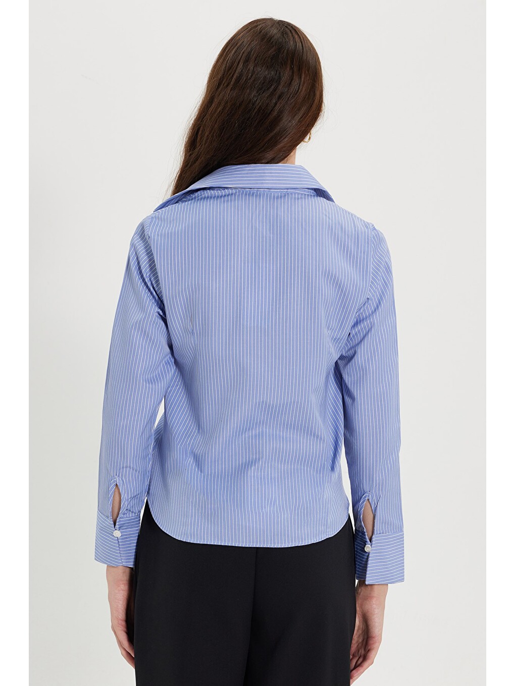 Kadın Slim Fit Dar Kesim Pamuklu Uzun Kollu Çizgili Mavi Kadın Gömlek-6