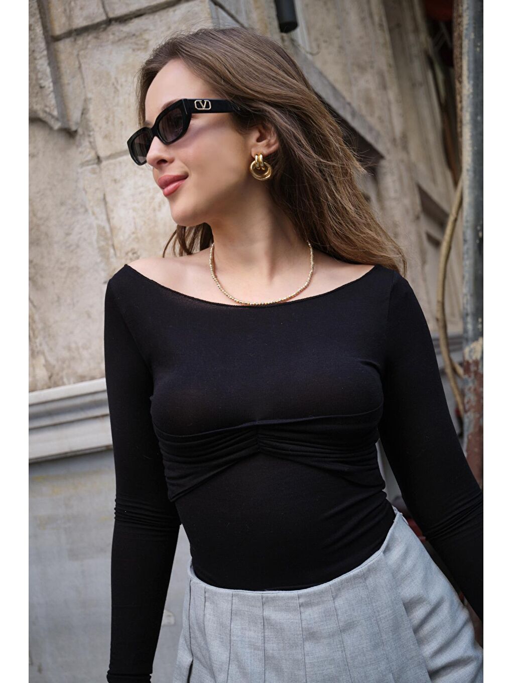 Siyah Kadın Önü Detaylı Kayık Yaka Uzun Kollu Bluz-2