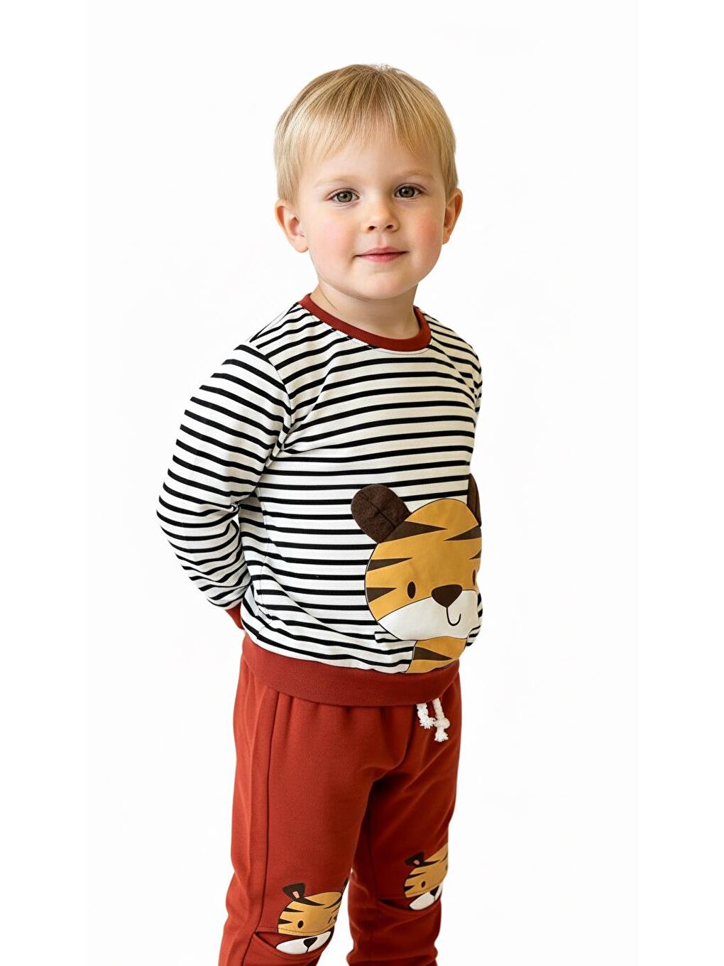 Kahverengi Figür Baskılı 2 Li Takım-2