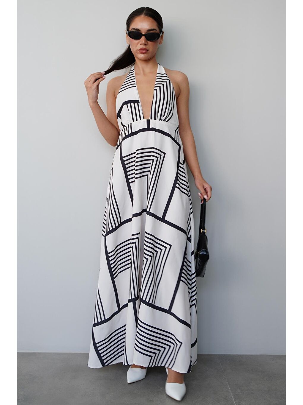 Siyah Boynu Bağlamalı Elbise Mg2378-9