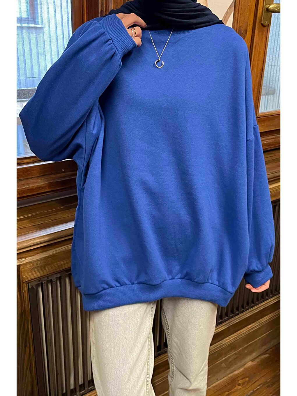 Balon Kol Yaka Ve Etek Ucu Manşetli Bol Sweat Saks Mavisi-2