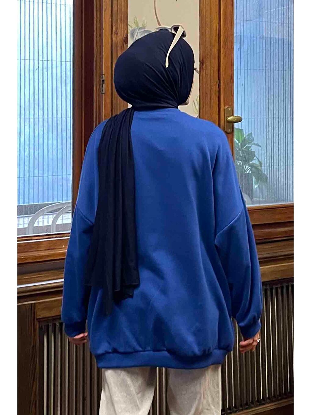 Balon Kol Yaka Ve Etek Ucu Manşetli Bol Sweat Saks Mavisi-3