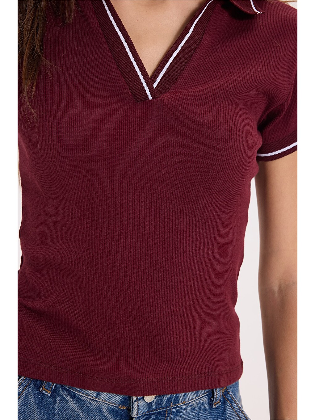 Kadın Slim Fit Dar Kesim Pamuklu Polo Yaka Kısa Kollu Bordo Tişört-3